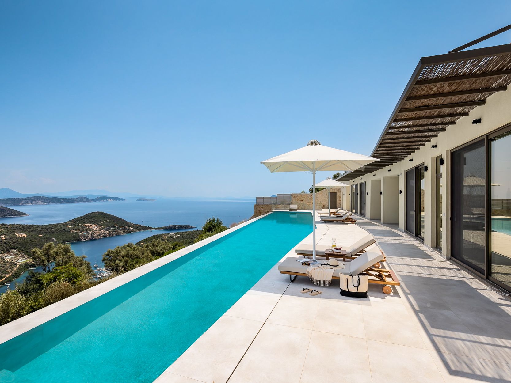 Villa Chrysafgi Nidri Lefkada: 5-Bedroom Infinity Pool Seaview Villa with Spa in Lefkada, G
