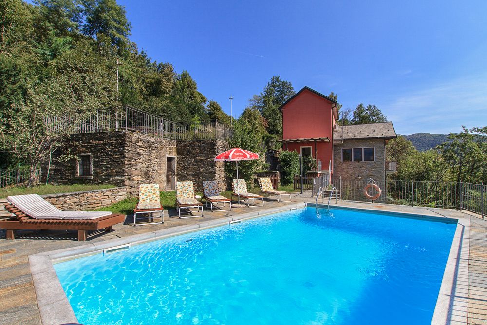 Villa Ciliegio Trobaso Verbano: 3-Bedroom Villa with Private Pool & Spa near Lake Maggiore,