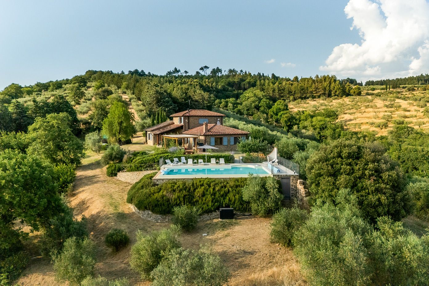 Villa Dorata Panicale Paciano: 5-Bedroom Villa with Heated Infinity Pool and Spa in Umbria,