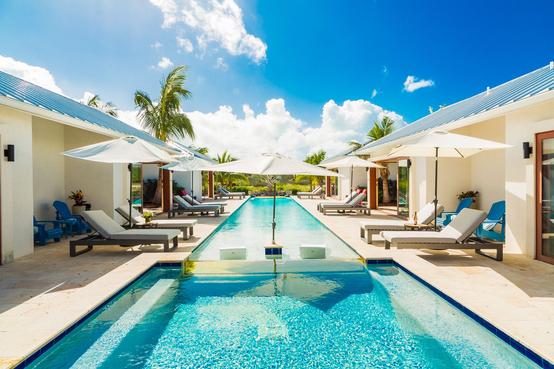 Villa Esmeralda Windward Caribbean: 7-Bedroom Oceanfront Villa with Spa and Commercial Kitchen i