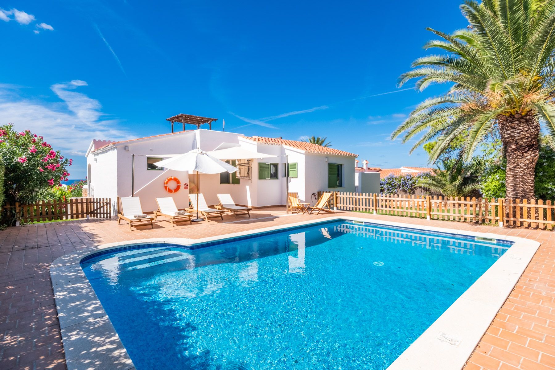Villa Llumenar Torret Binibeca: 4-Bedroom Seaview Villa with Spa Near Binibeca Beach, Menorc