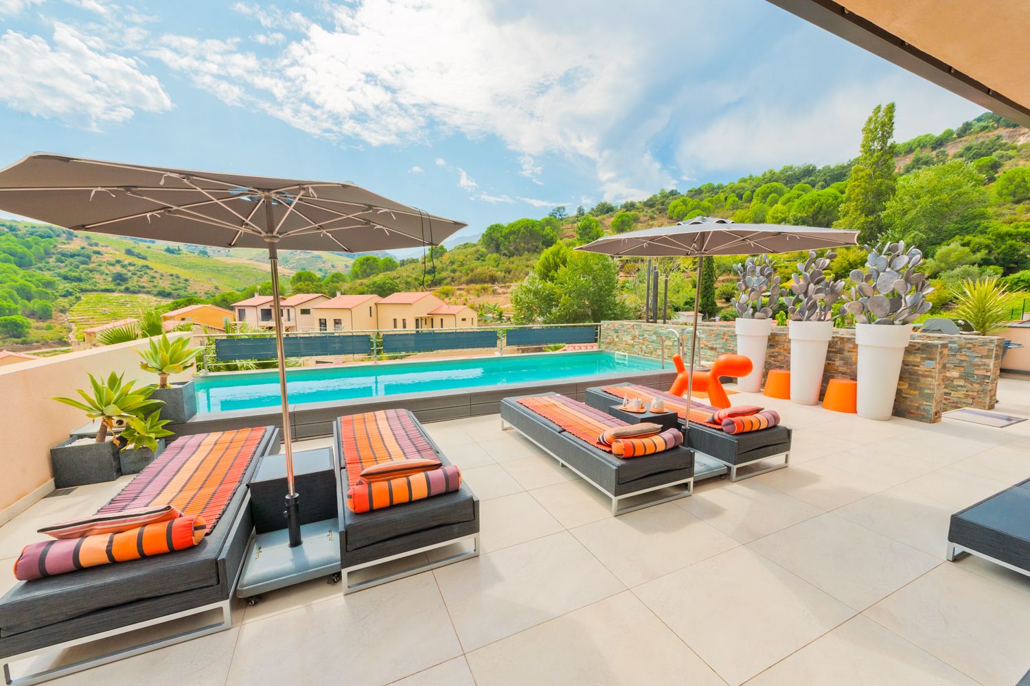 Villa Lumière Challier Languedoc: 4-Bedroom Heated Pool Villa with Sea Views Near Collioure, L