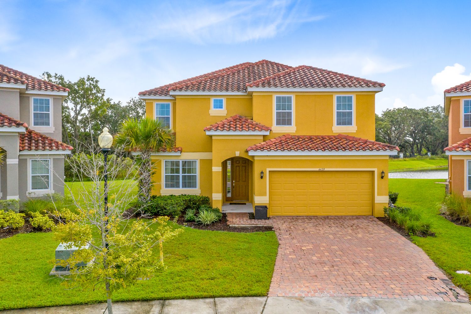 Villa Magnolia Veranda Kissimmee: 8-Bedroom Heated Pool Villa with Spa in Veranda Palms, Kissi
