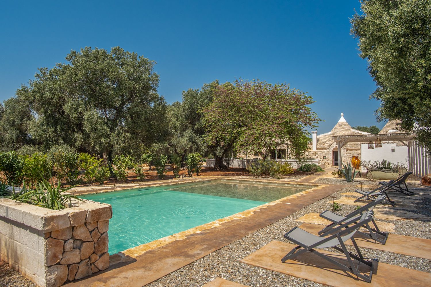 Villa Melograno Locorotondo Puglia: 2-Bedroom Restored Trullo with Spa | Luxury Villa Rental in