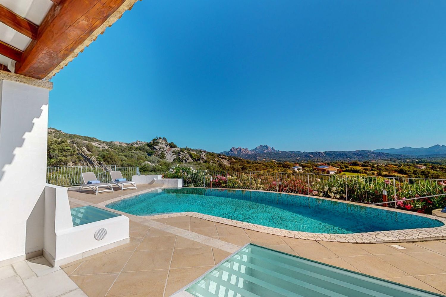 Villa Mirto Argentiera Sassari: 6-Bedroom Villa with Spa, Panoramic Hill Views & Private Poo