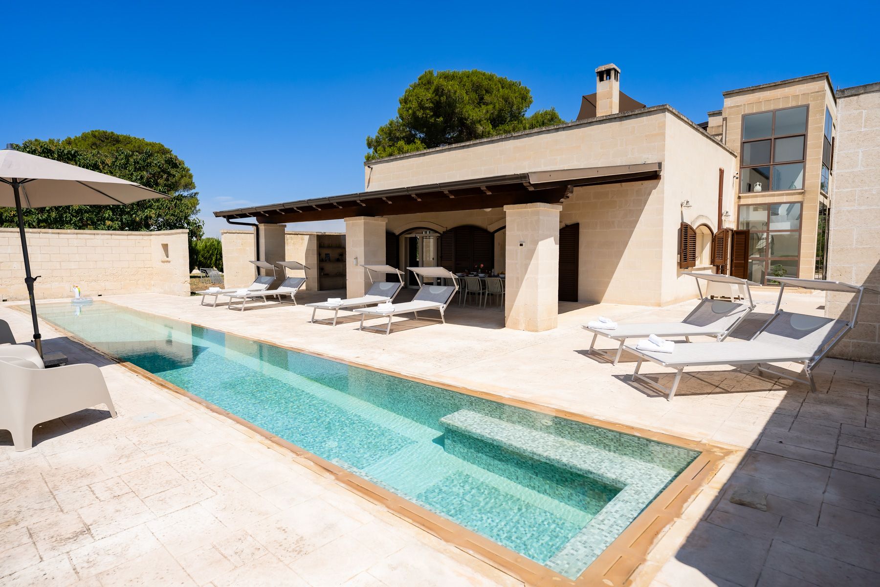 Villa Oleandro Castello Francavilla: 3-Bedroom Countryside Retreat with Private Spa and Olive Gro