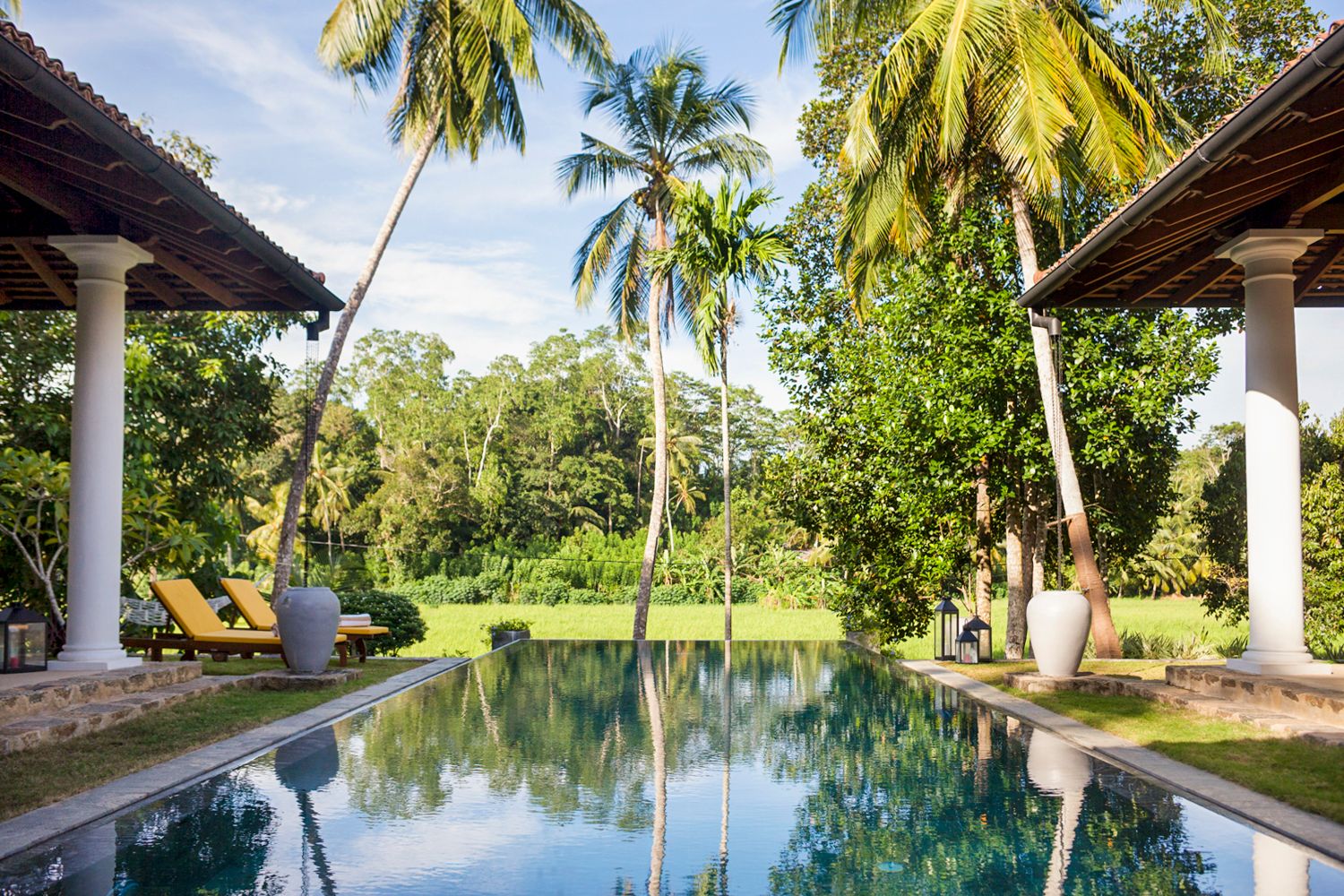 Villa Ratnapura Galle Srilanka

Wait, let me reconsider the local language and specifics.

Villa Sandakada Unawatuna Srilanka: 4-Bedroom Beachfront Villa with Heated Pool and Rice Field V