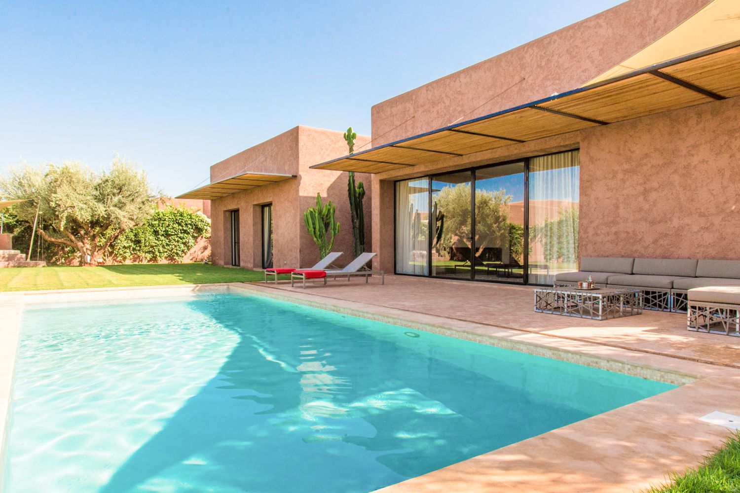 Villa Safran Bouznika Maroc: 3-Bedroom Villa with Heated Pool, Spa & Tennis at Royal Palm