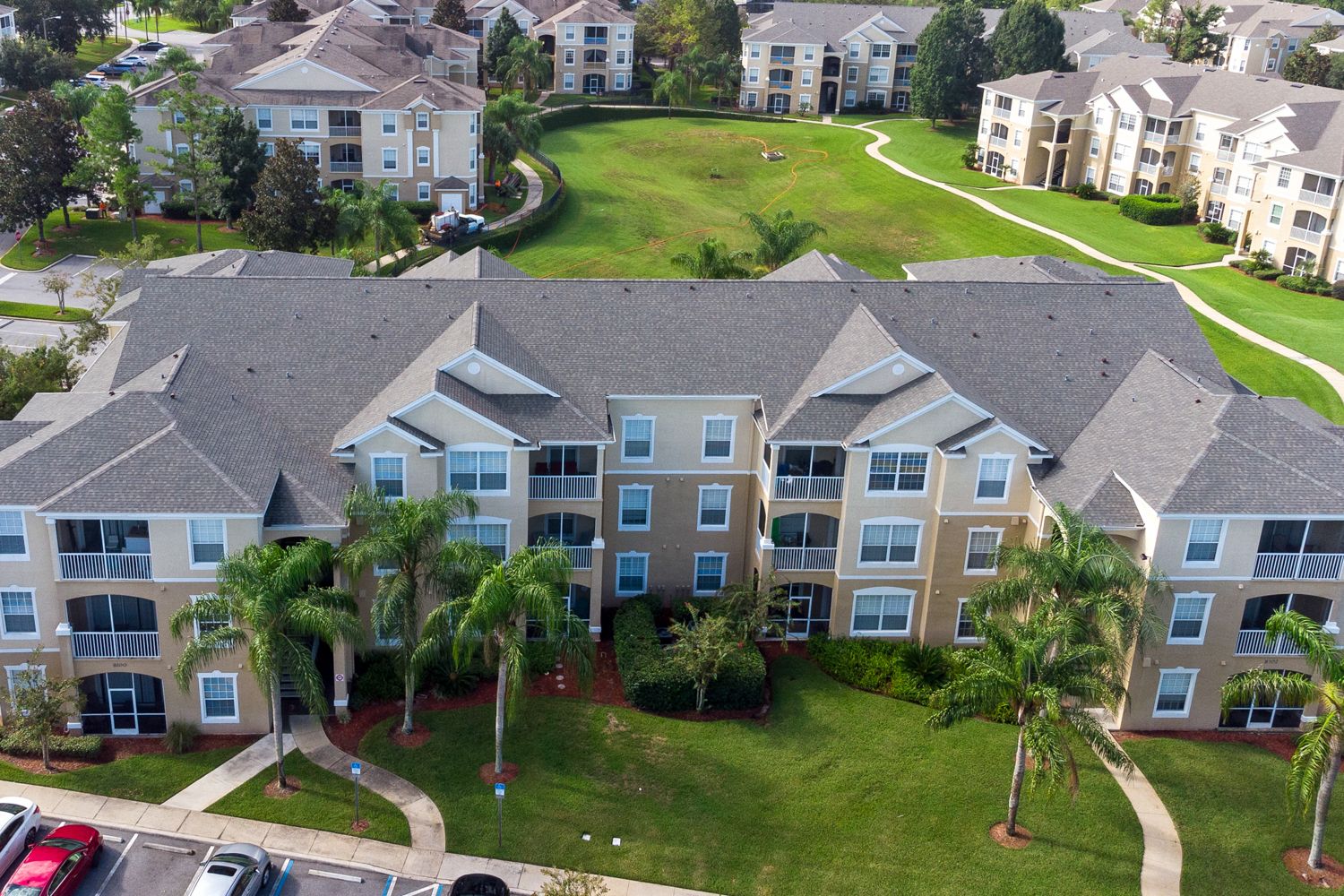 Villa Serenade Windsor Orlando: 2-Bedroom Resort Apartment Near Disney with Pool & Tennis in