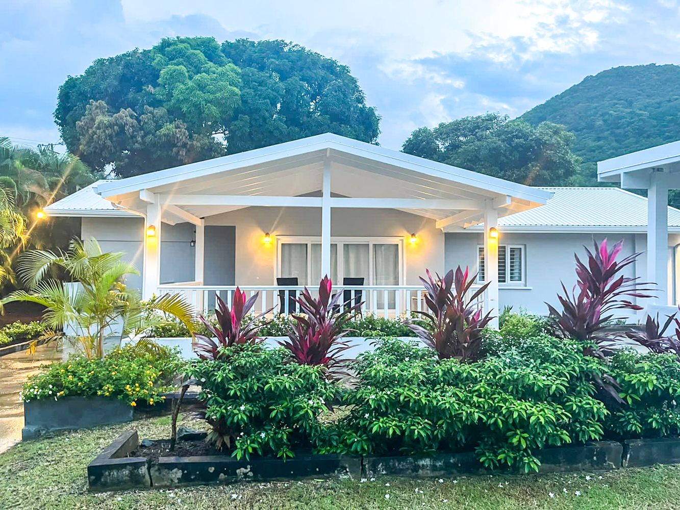 Villa Sérénité Reduit Rodney: 3-Bedroom Sea-View Villa with Spa & Water Sports in Rodney B