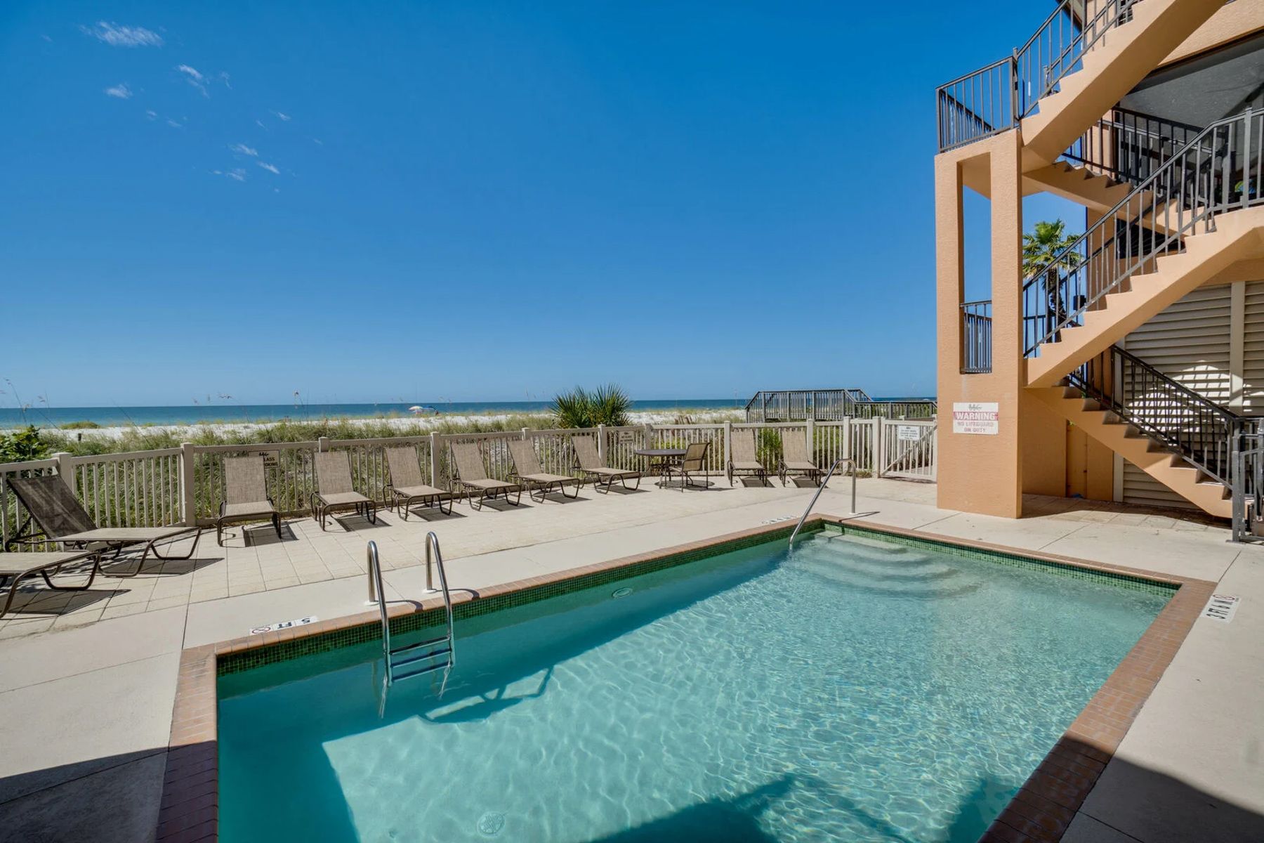 Villa Soleil Cortez Anna Maria: 3 Bedroom Beachfront Apartment with Gulf Views on Anna Maria