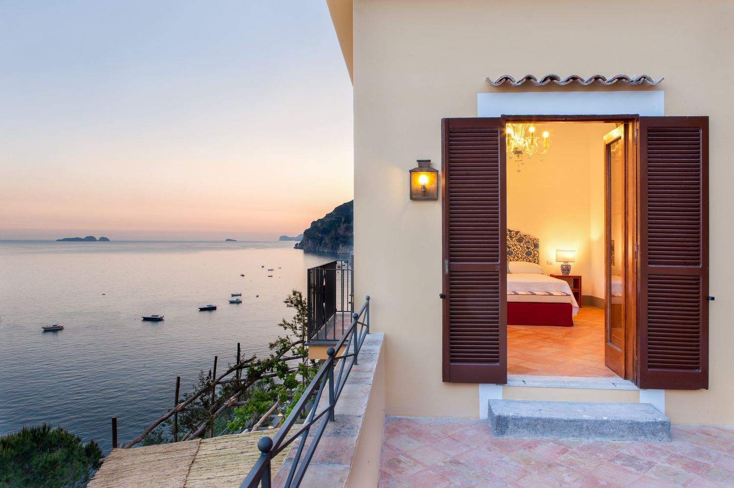 Villa Tramonto Fornillo Positano: 5-Bedroom Villa with Indoor Pool and Stunning Sea Views in P