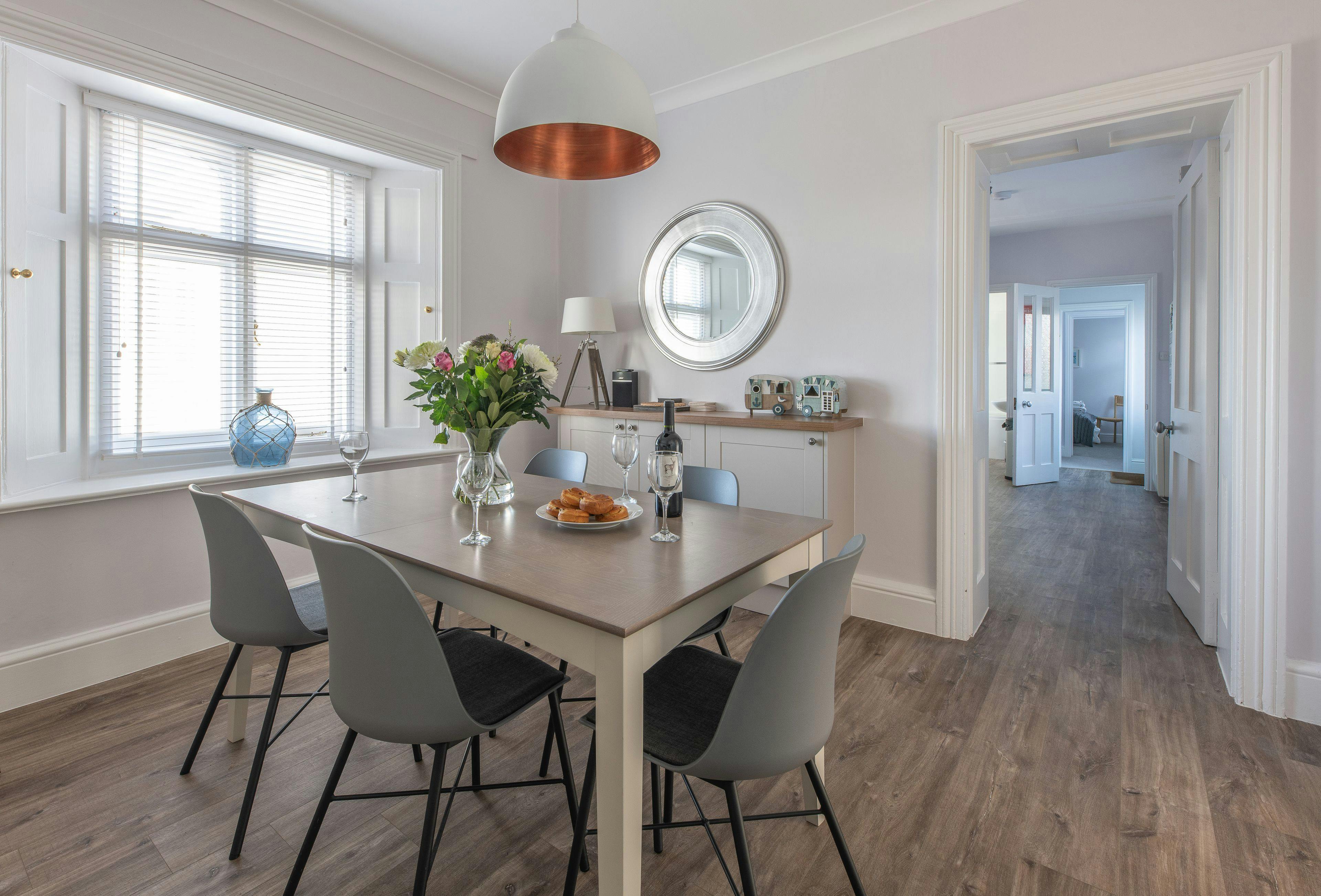 Apartment Helm Fraile Niton: Luxury 3-Bedroom Apartment with Seaview and Private Parking, Isle of Wight