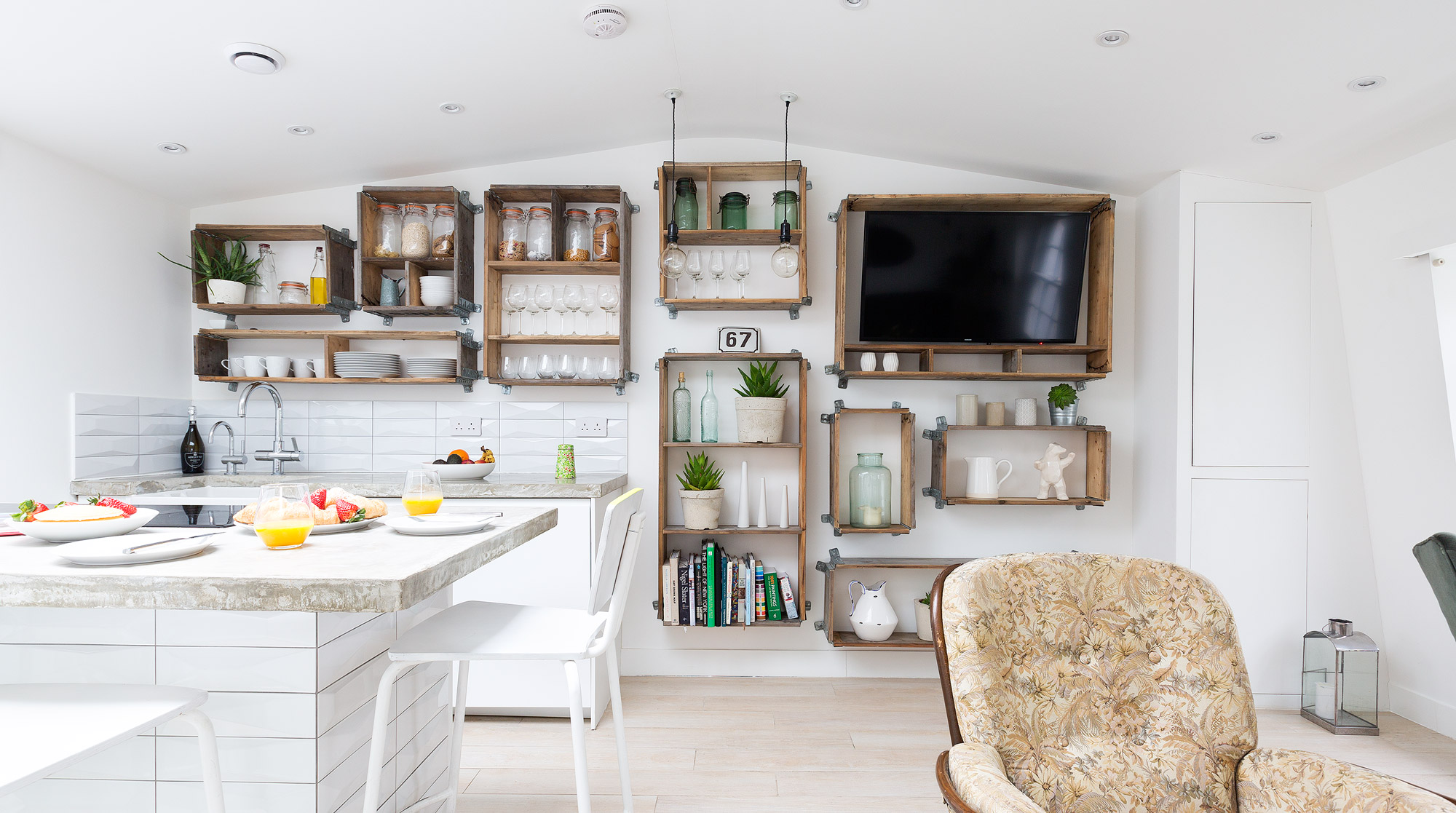 Apartment Helm Fraoch Clerkenwell: Luxury 2-Bedroom Apartment with Spa and Air-Con, Clerkenwell London