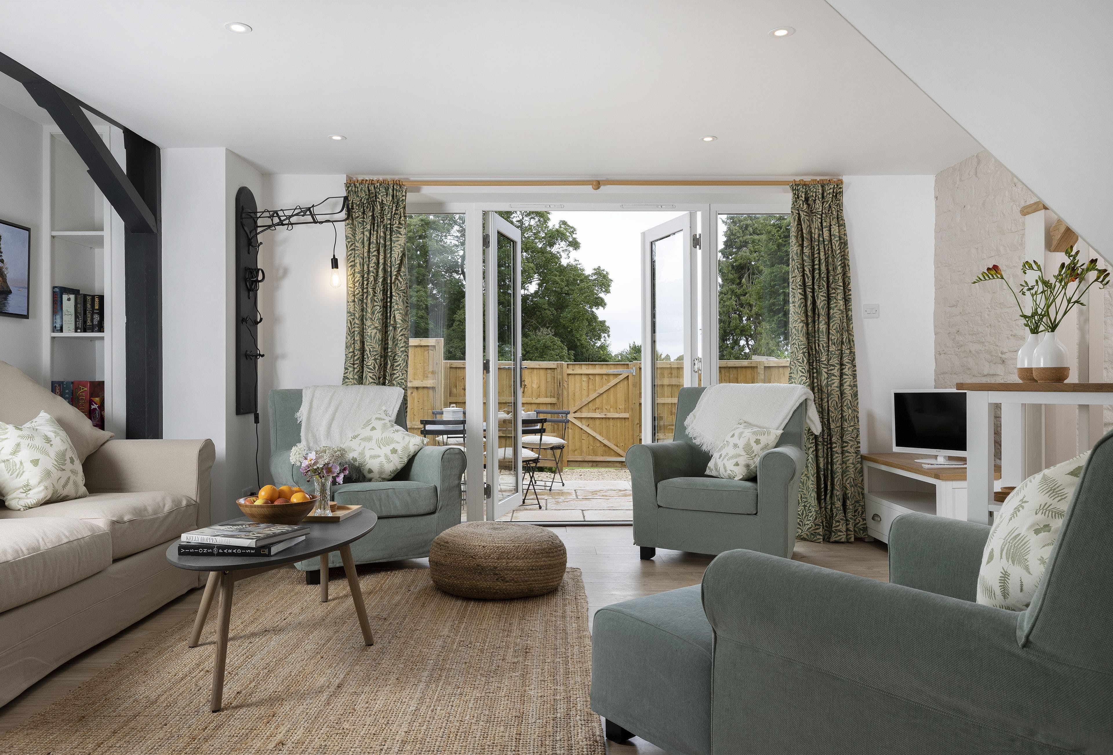Apartment Helm Fraoch Painswick: Luxury 2-Bedroom Apartment with BBQ and Private Parking, Painswick Gloucestershire