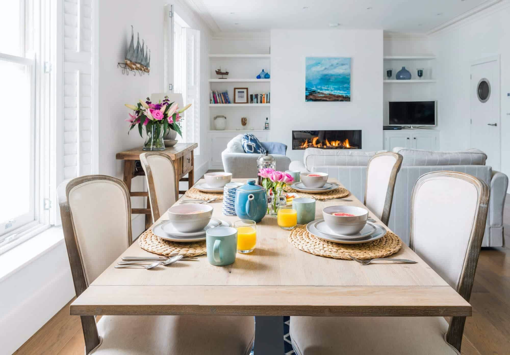 Apartment Helm Hawkesbury Salcombe: Charming 2-Bedroom Apartment with Sea Views and Private Parking, Salcombe