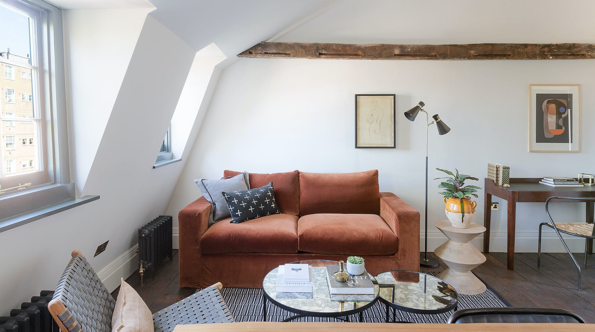Apartment Helm Hawley Angel: Luxury 1-Bedroom Apartment with Spa Sauna near Angel Tube, London