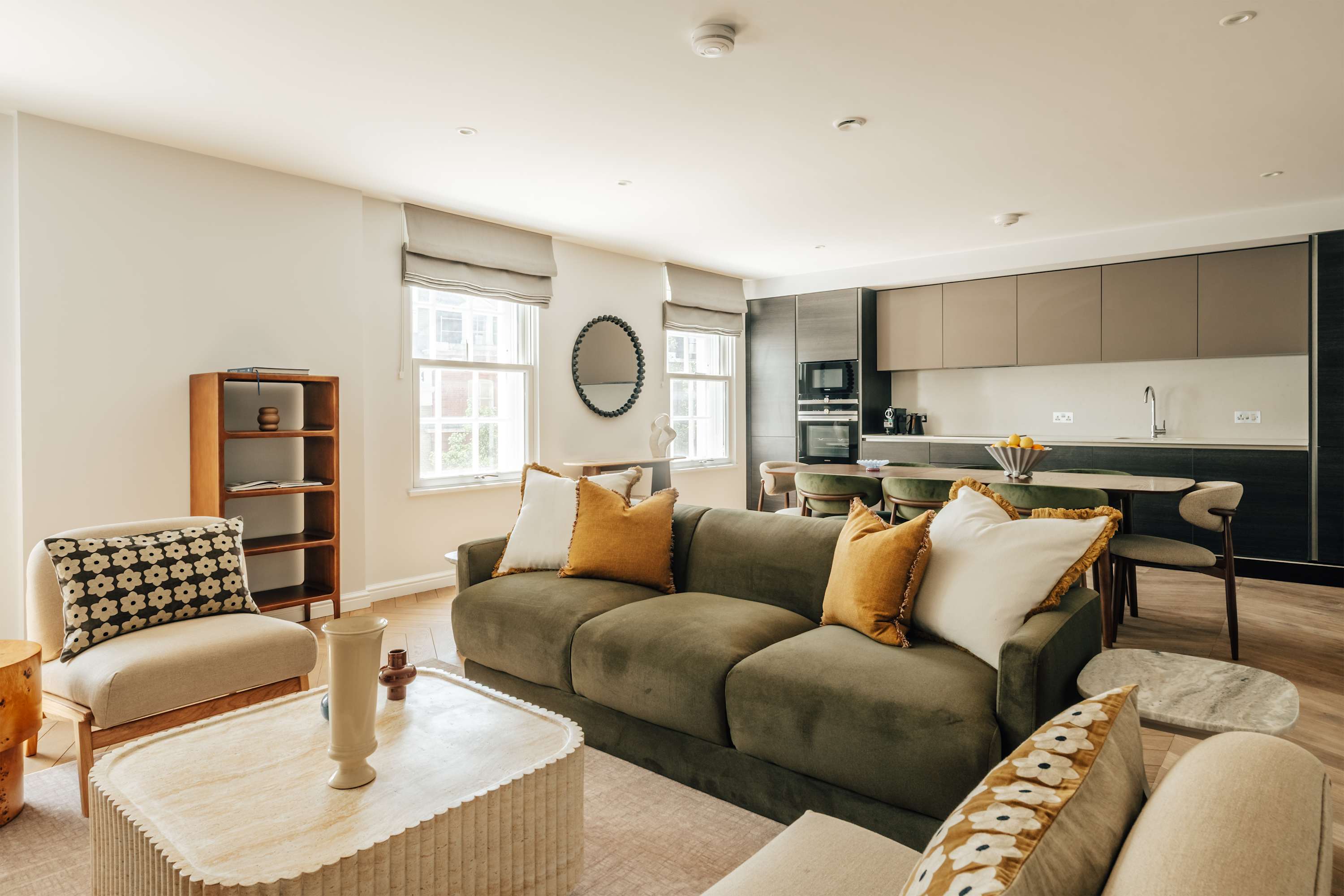 Apartment Helm Hawley Belgravia: Luxury 3-Bedroom Apartment with Spa and Private Parking, Belgravia London
