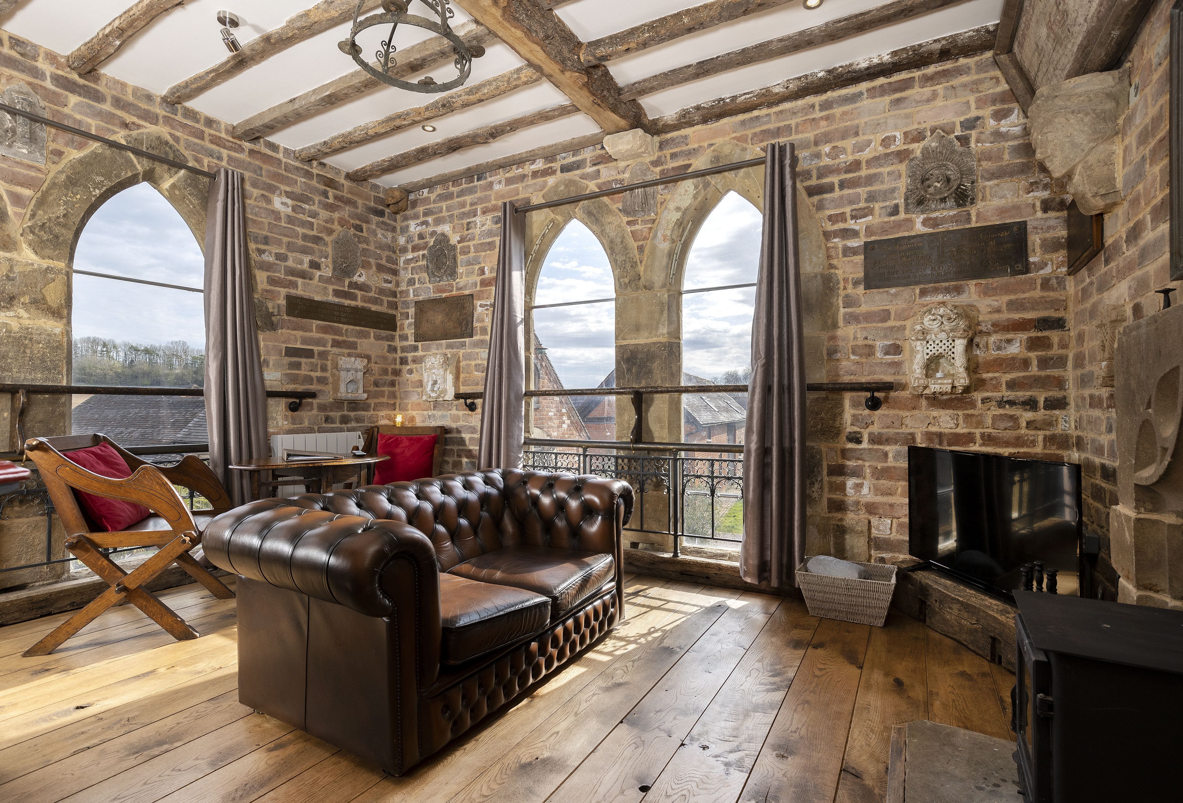 Apartment Helm Heather Beoley Worcestershire: Luxury 1-Bedroom Apartment with Hot Tub and Fireplace, Worcestershire