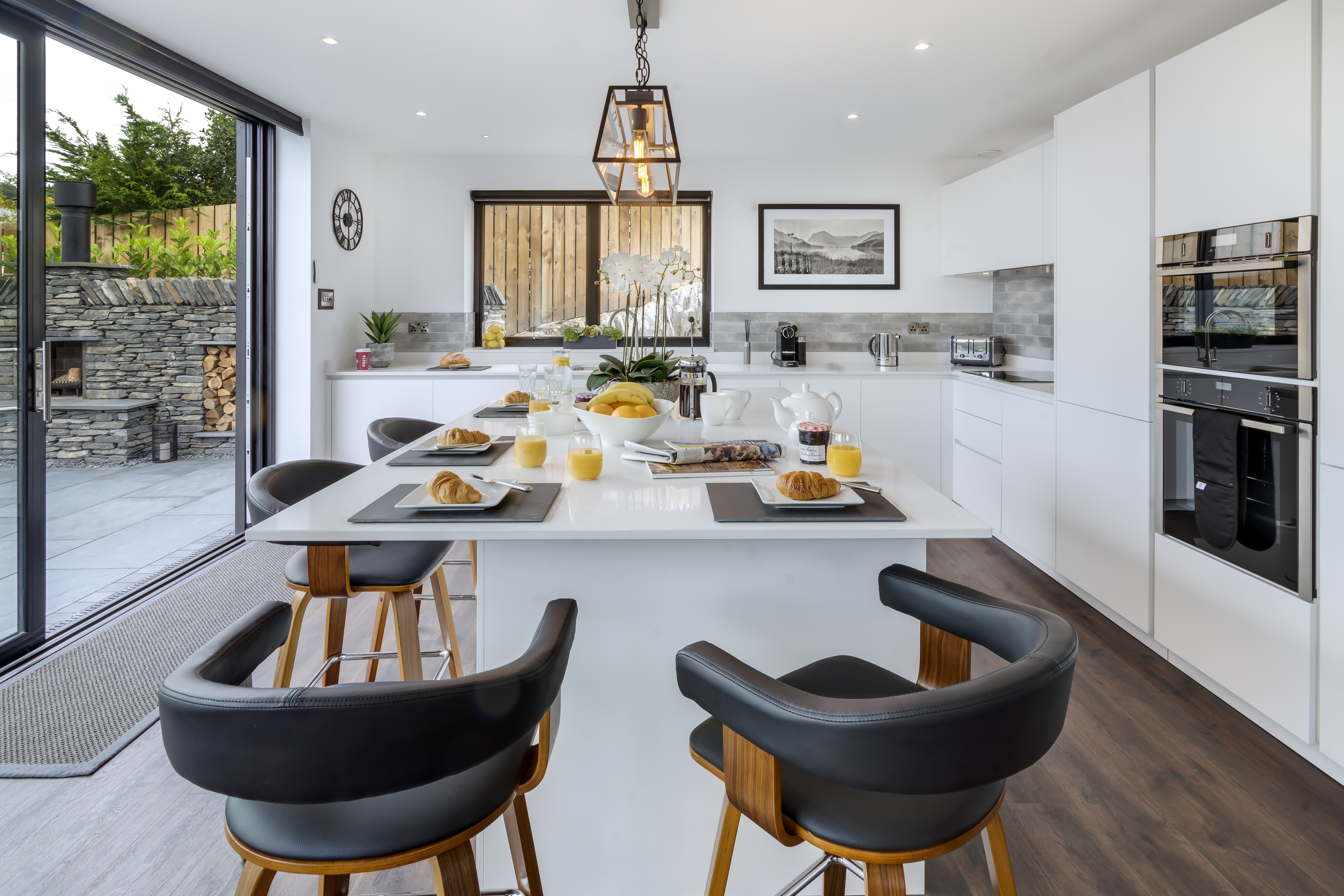 Apartment Helm Heather Bowness: Luxury 2-Bedroom Apartment with Spa Sauna and Lake Views, Lake District