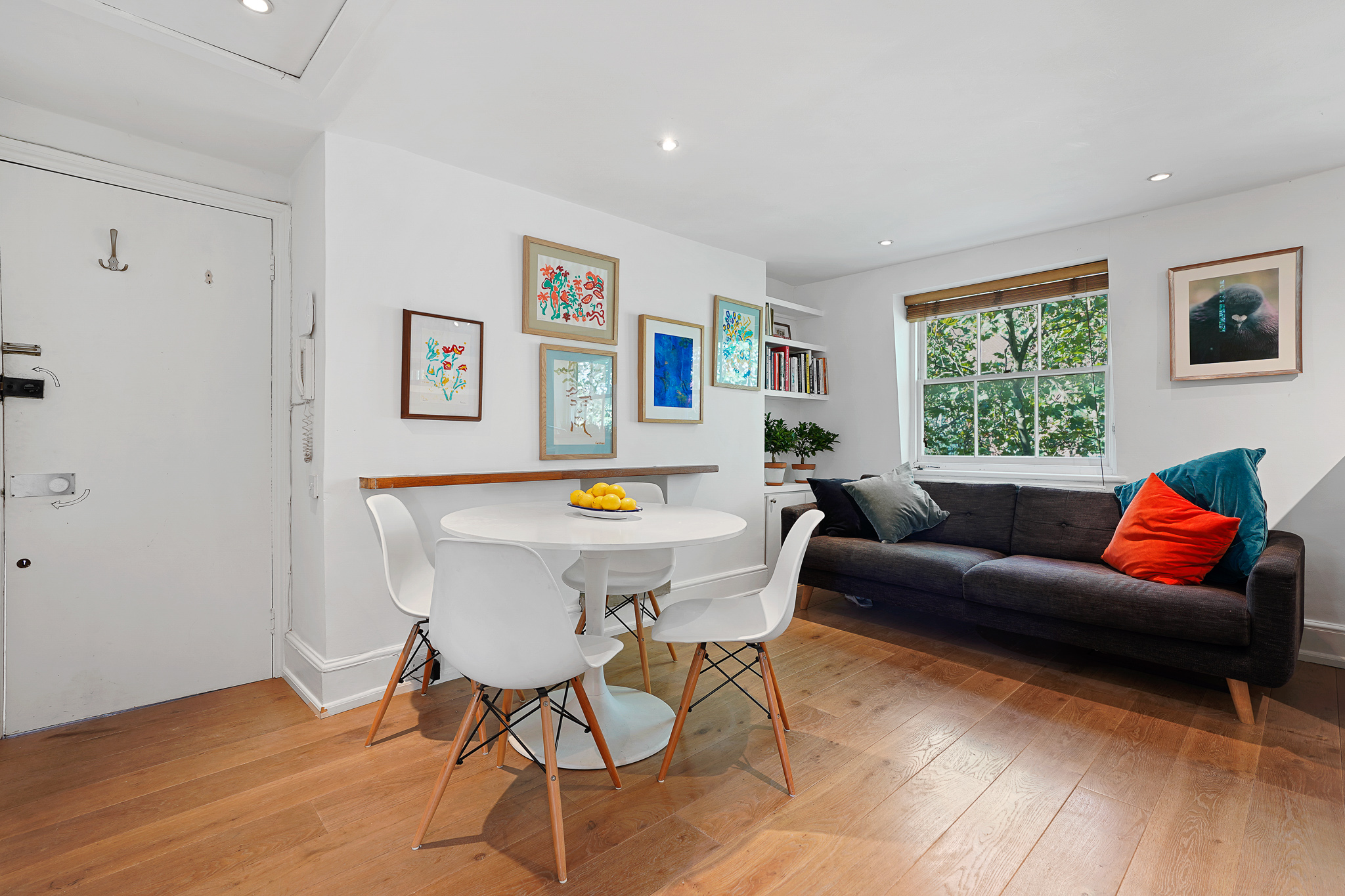 Apartment Helm Heather Islington: Luxury 1-Bedroom Apartment with Spa and Family Amenities, Angel London