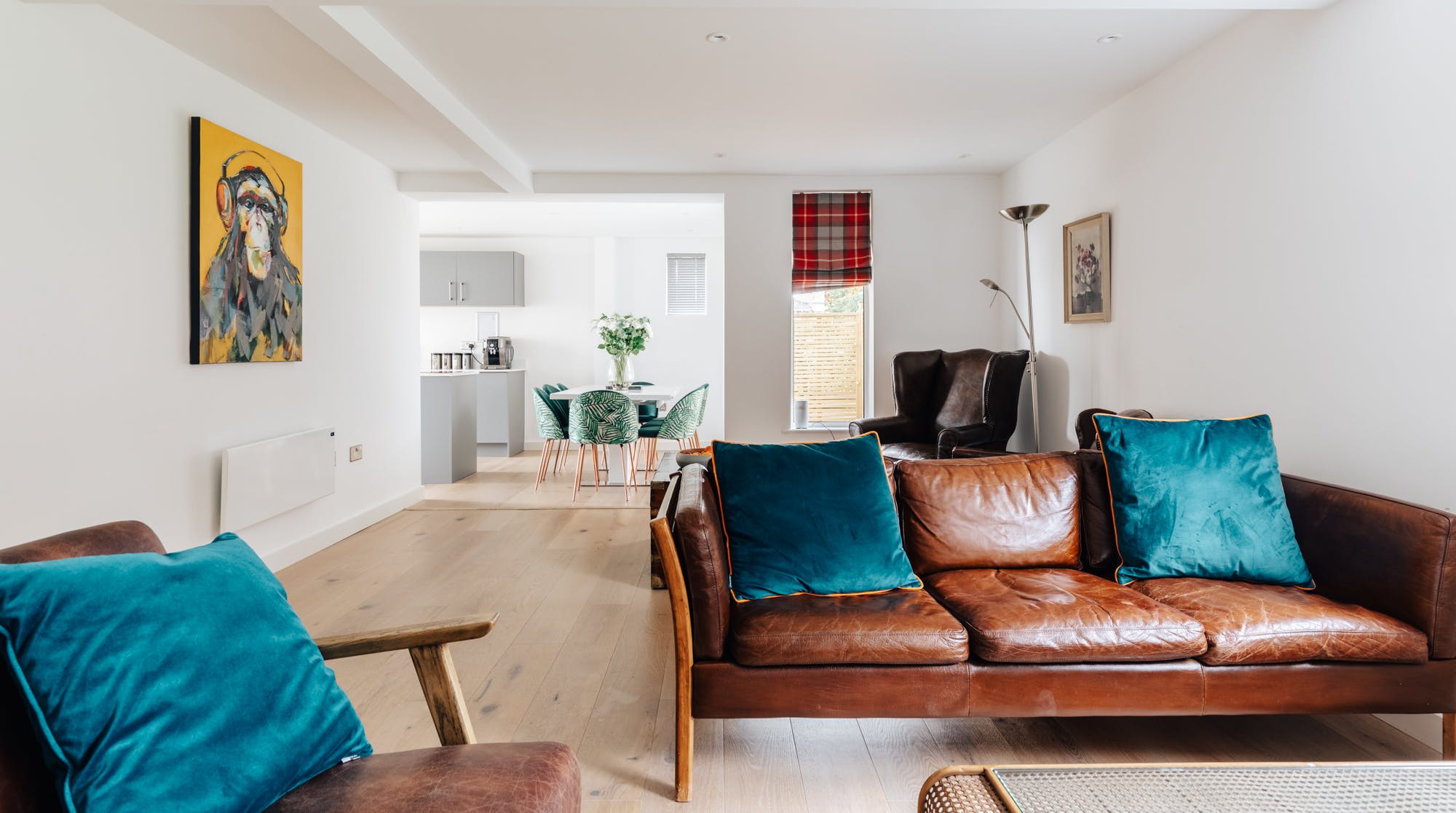 House Vesper Prior Park Bath: Luxury 2-Bedroom Apartment with Private Parking, Family Friendly, Bath Somerset