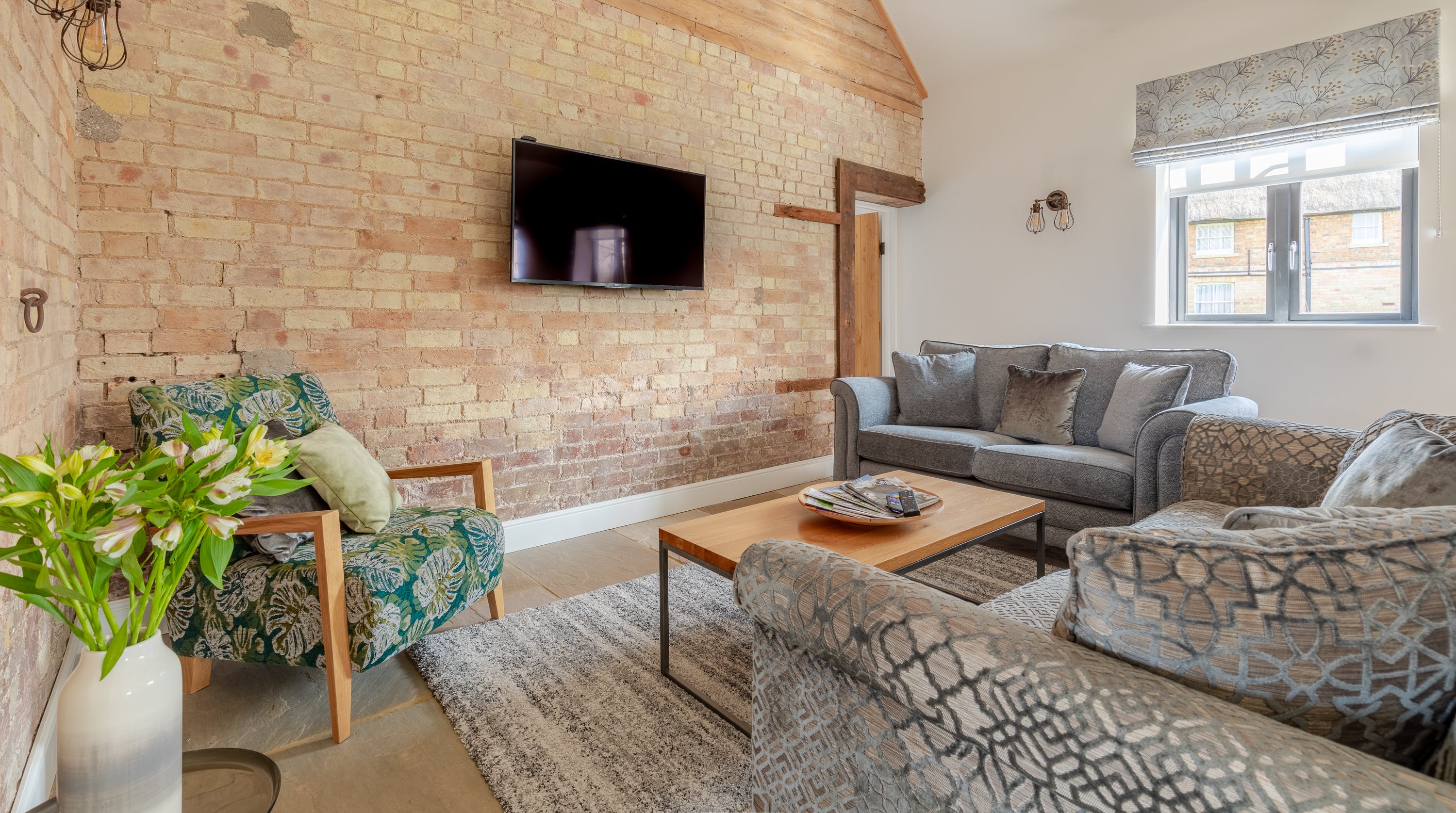 Apartment Helm Heather Tempsford: Luxury 2-Bedroom Apartment with Spa and Private Parking, Bedfordshire