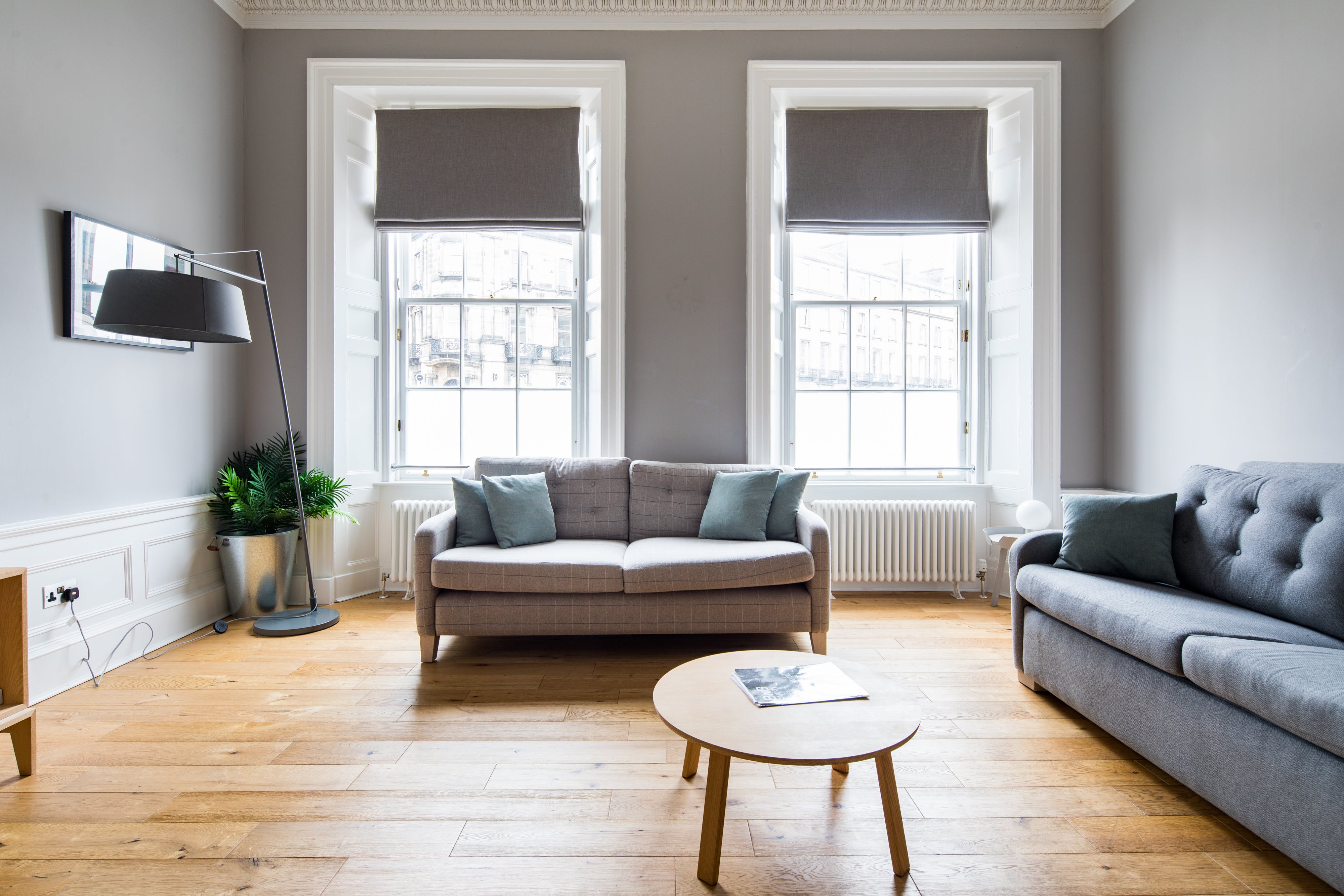 Apartment Helm Heather Water: Luxury 1-Bedroom Apartment with Seaview and Family-Friendly Features, Dean Village