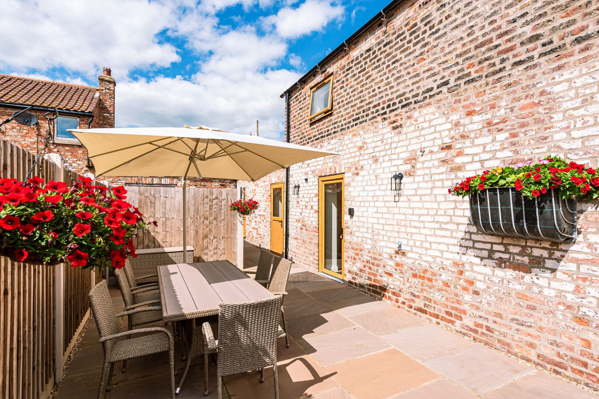 Apartment Helm Heather Wigginton York: Luxury 3-Bedroom Apartment with Spa, Private Parking, York City Centre