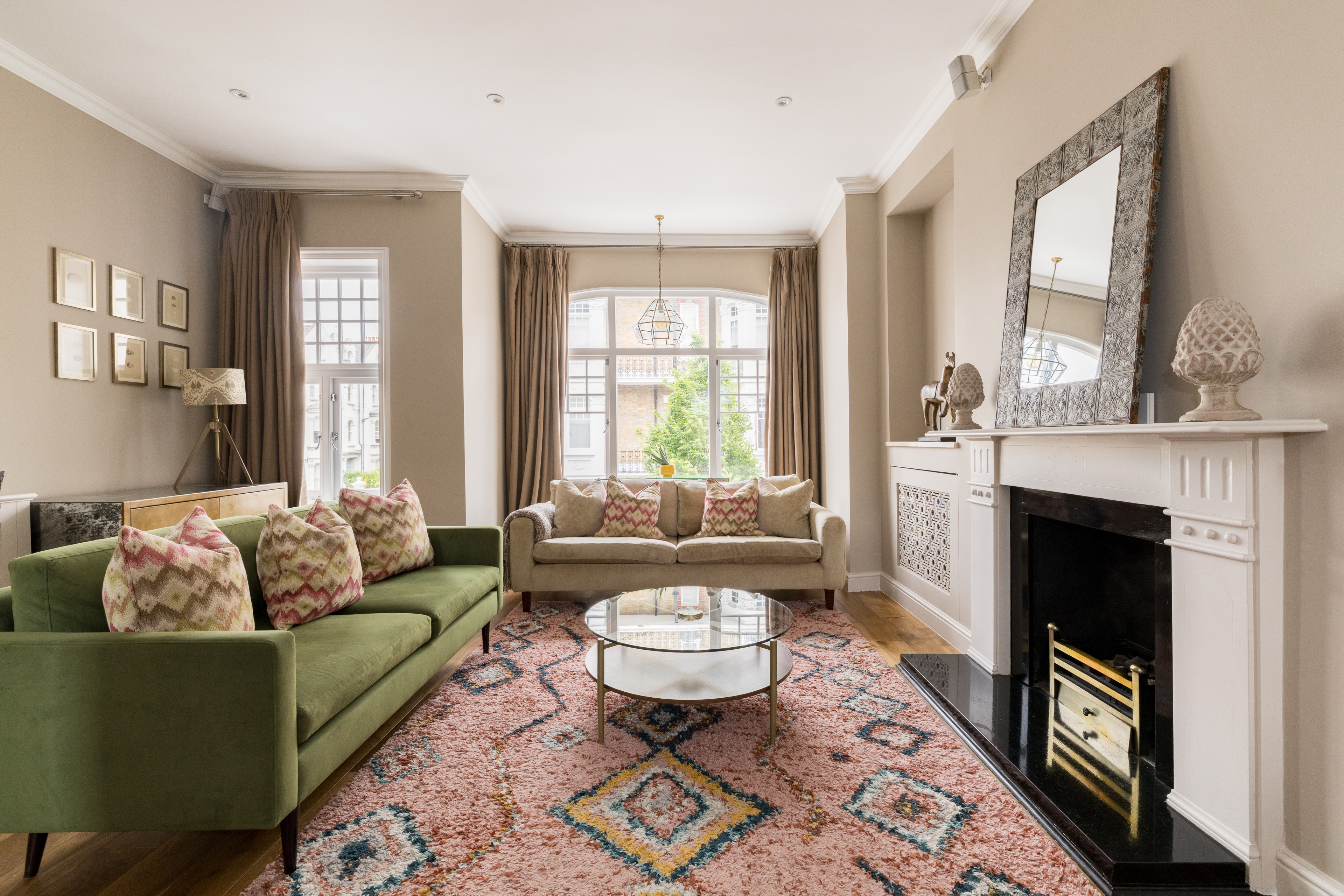 Apartment Helm Rowan Battersea: Luxury 2-Bedroom Apartment with Fireplace and Sauna, Battersea London