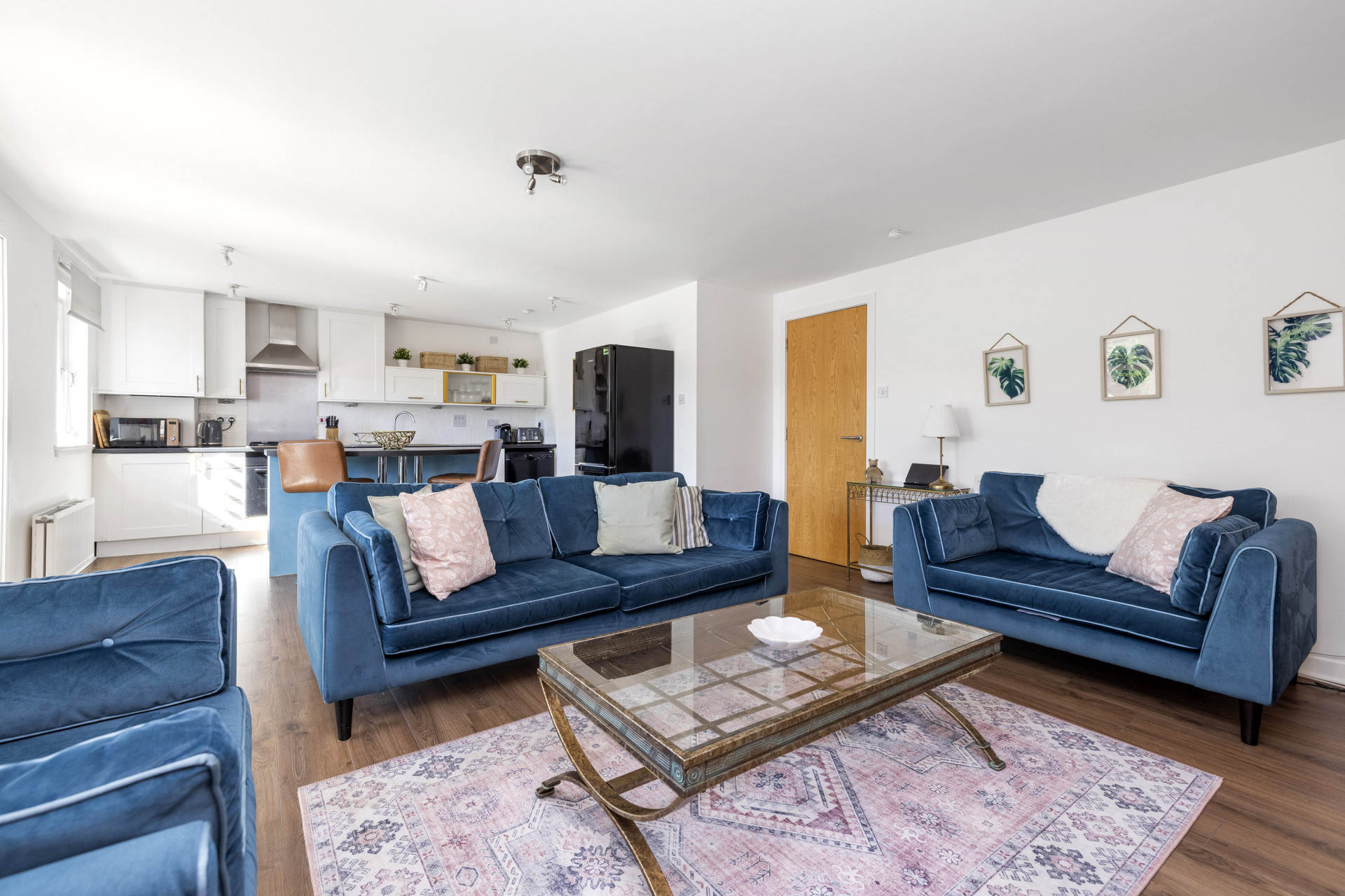 Apartment Helm Rowan Gorgie Edinburgh: Luxury 2-Bedroom Apartment with Spa and Private Parking, Edinburgh