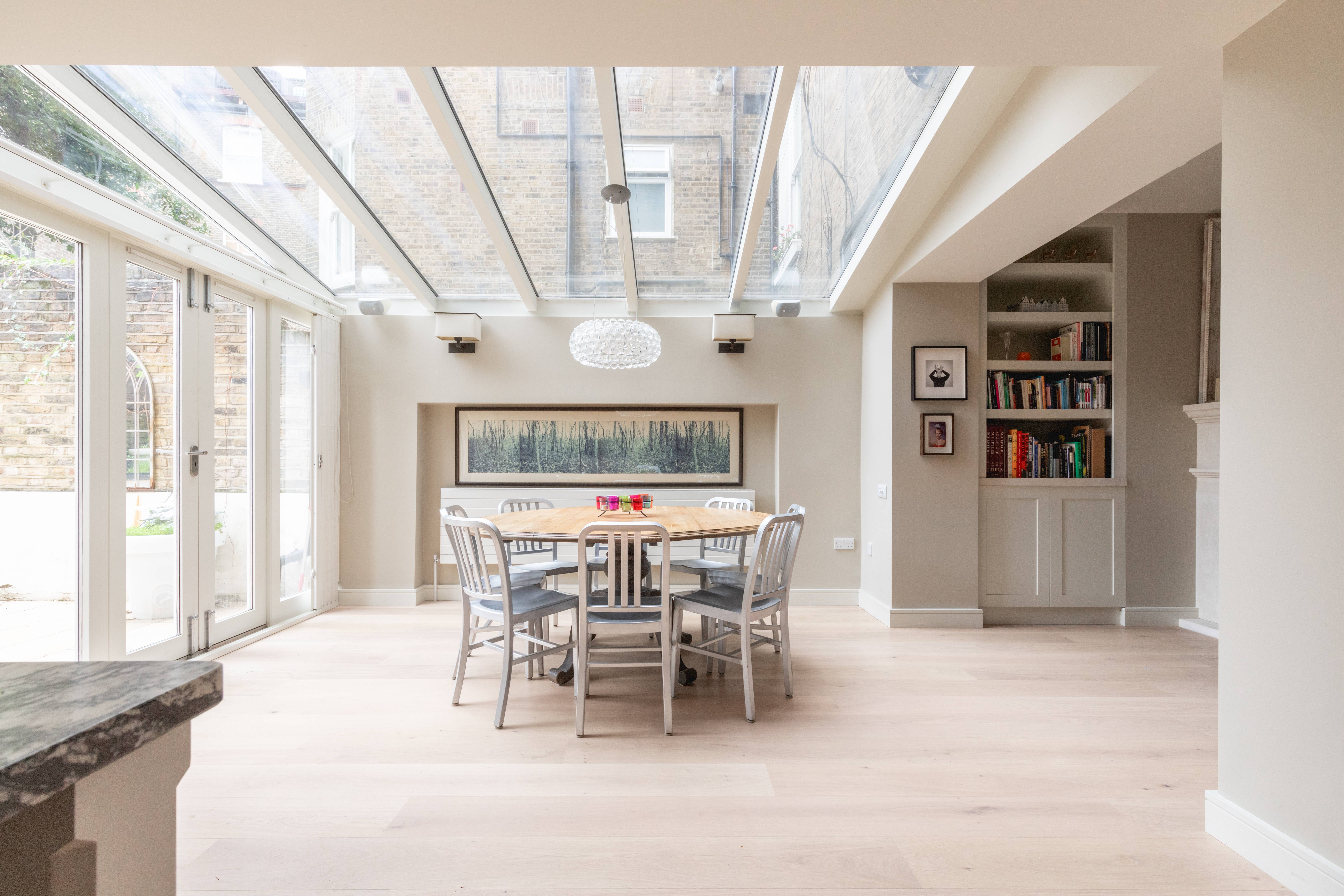 Apartment Helm Rowan HollandPark: Luxury 1-Bedroom Apartment with Sauna and Fireplace, Holland Park London