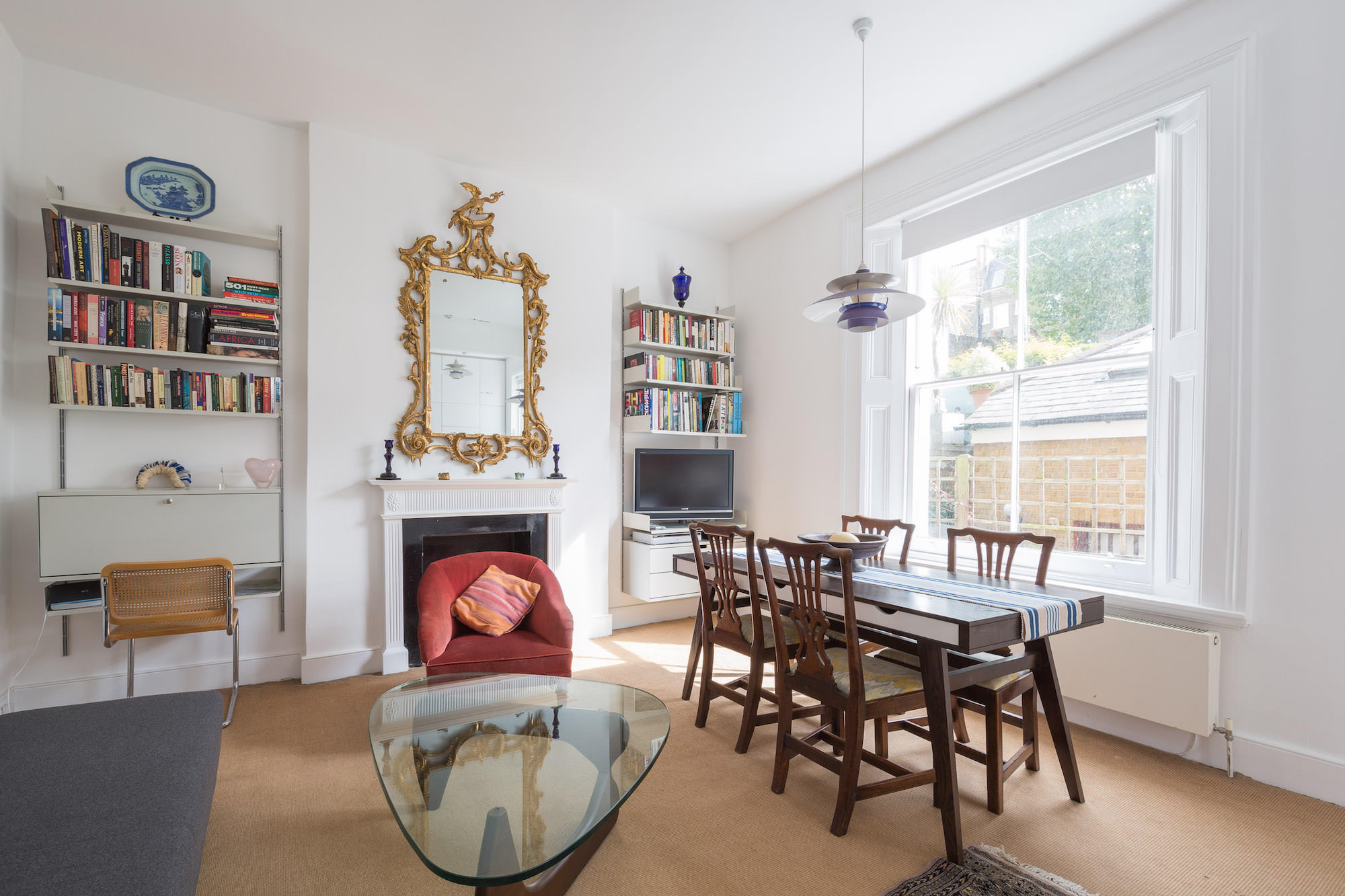 Apartment Helm Rowan Kensington: Luxury 1-Bedroom Apartment with Fireplace and Spa in Kensington, London