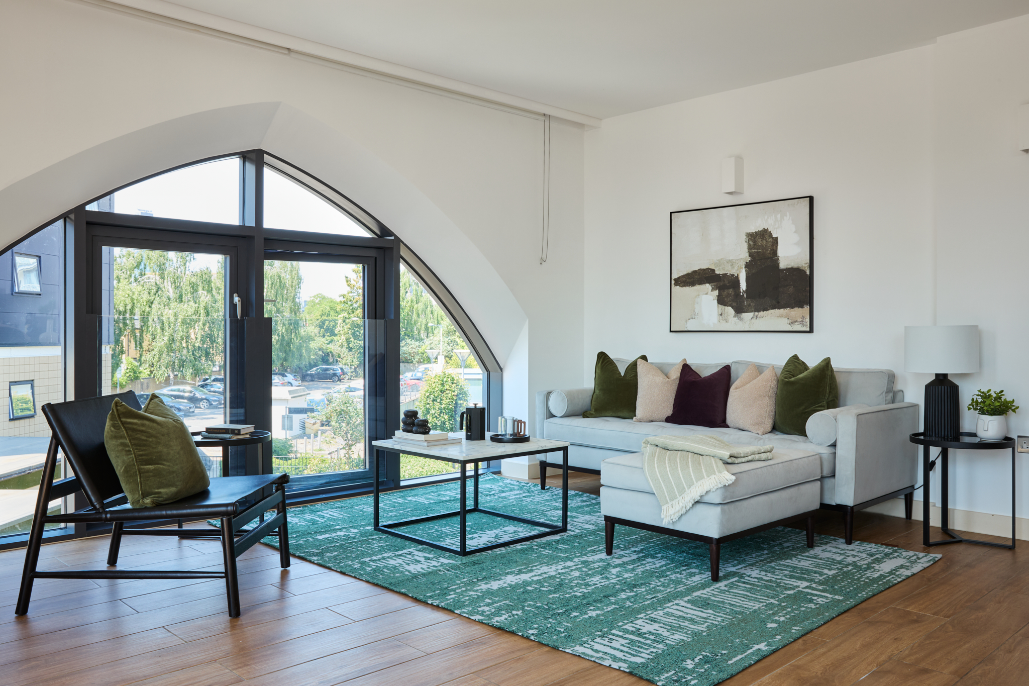 Apartment Helm Rowan Kew: Luxury 2-Bedroom Apartment with Spa and Parking, Kew London