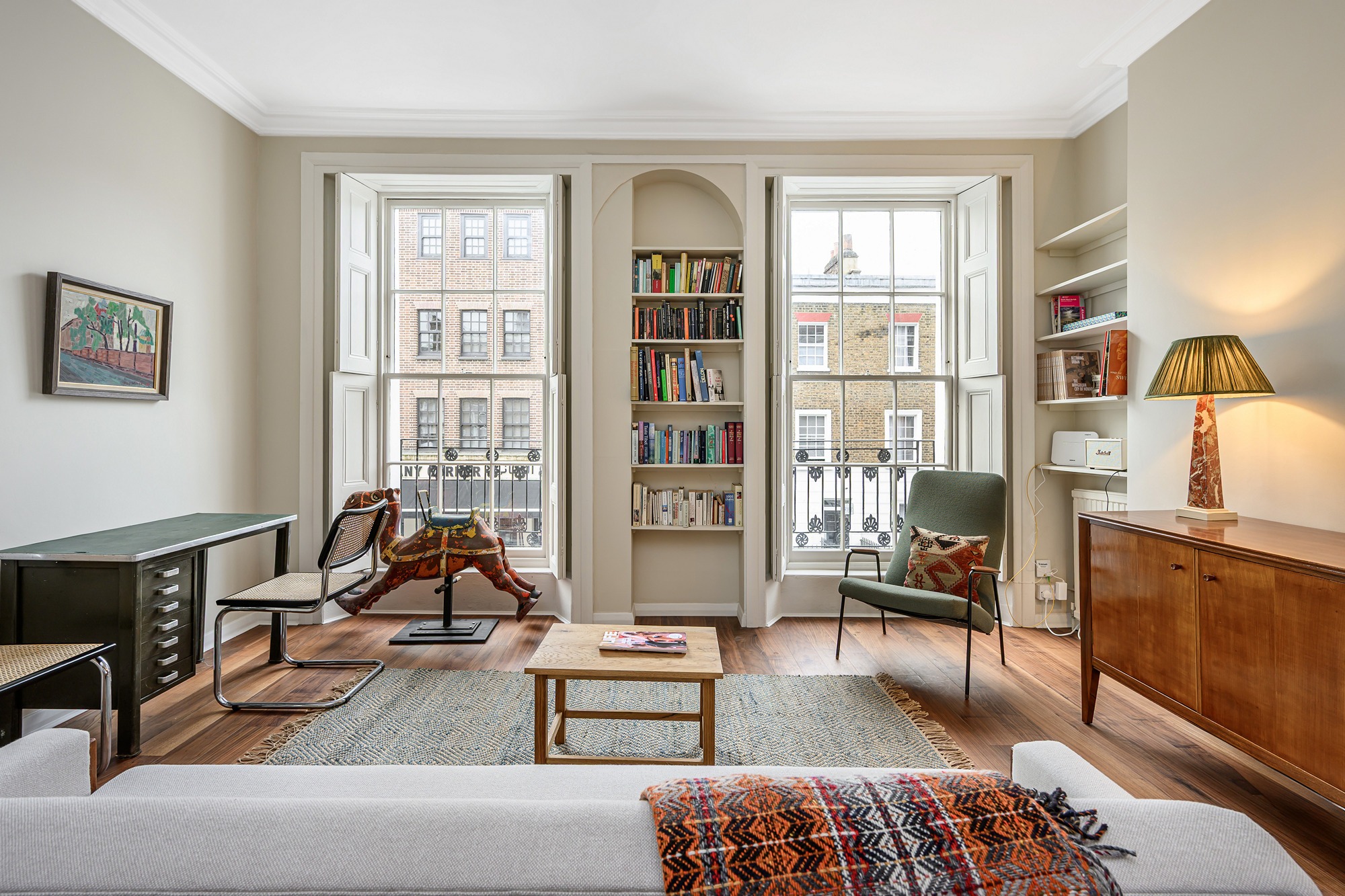 Apartment Helm Rowan Paddington: Luxury 2-Bedroom Apartment with Spa and Family-Friendly Features, Paddington London
