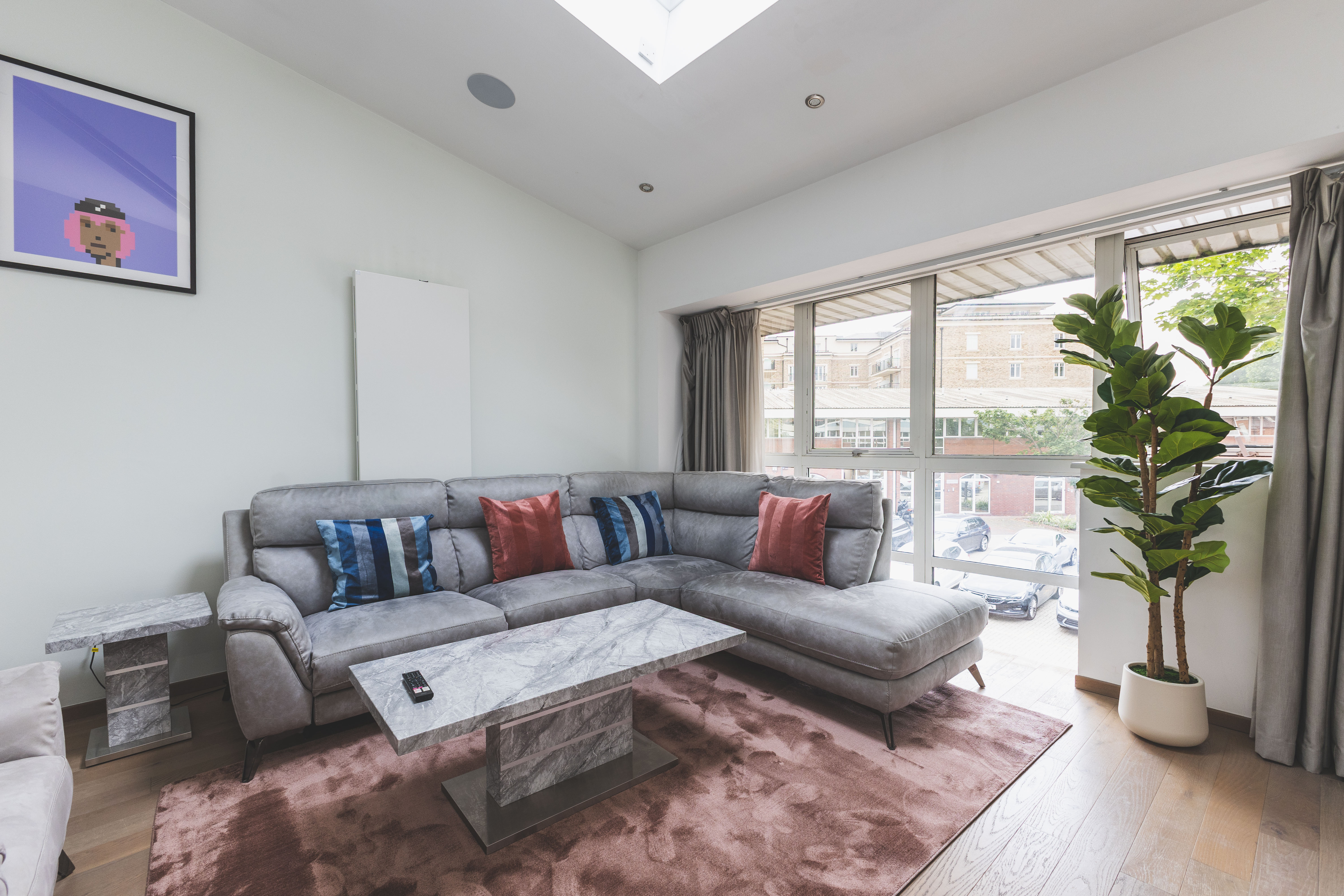 Apartment Helm Rowan Wandsworth: Luxury 2-Bedroom Apartment with Private Parking in Fulham, London