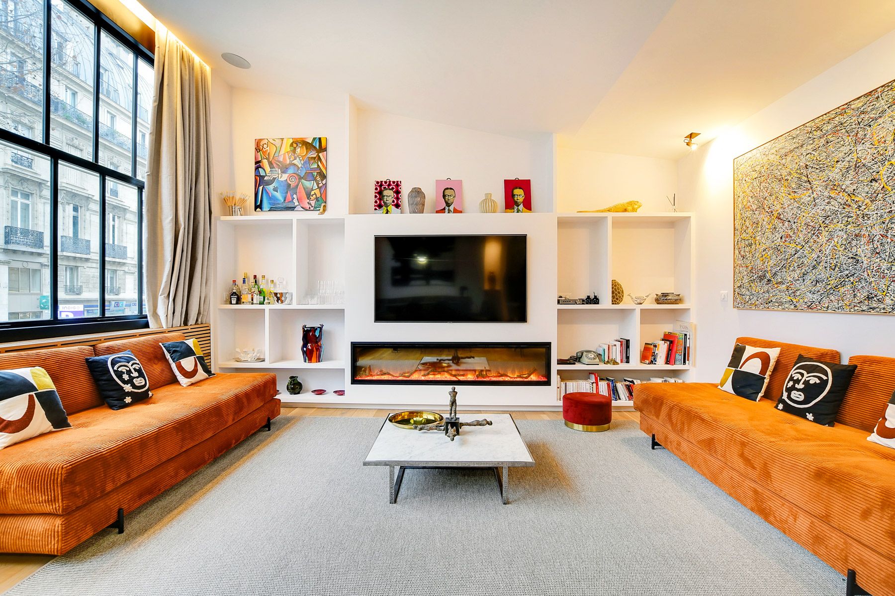 Appartement Lumière Sorbonne Paris: 2-Bedroom Latin Quarter Gem with Spa & Fireplace in Paris