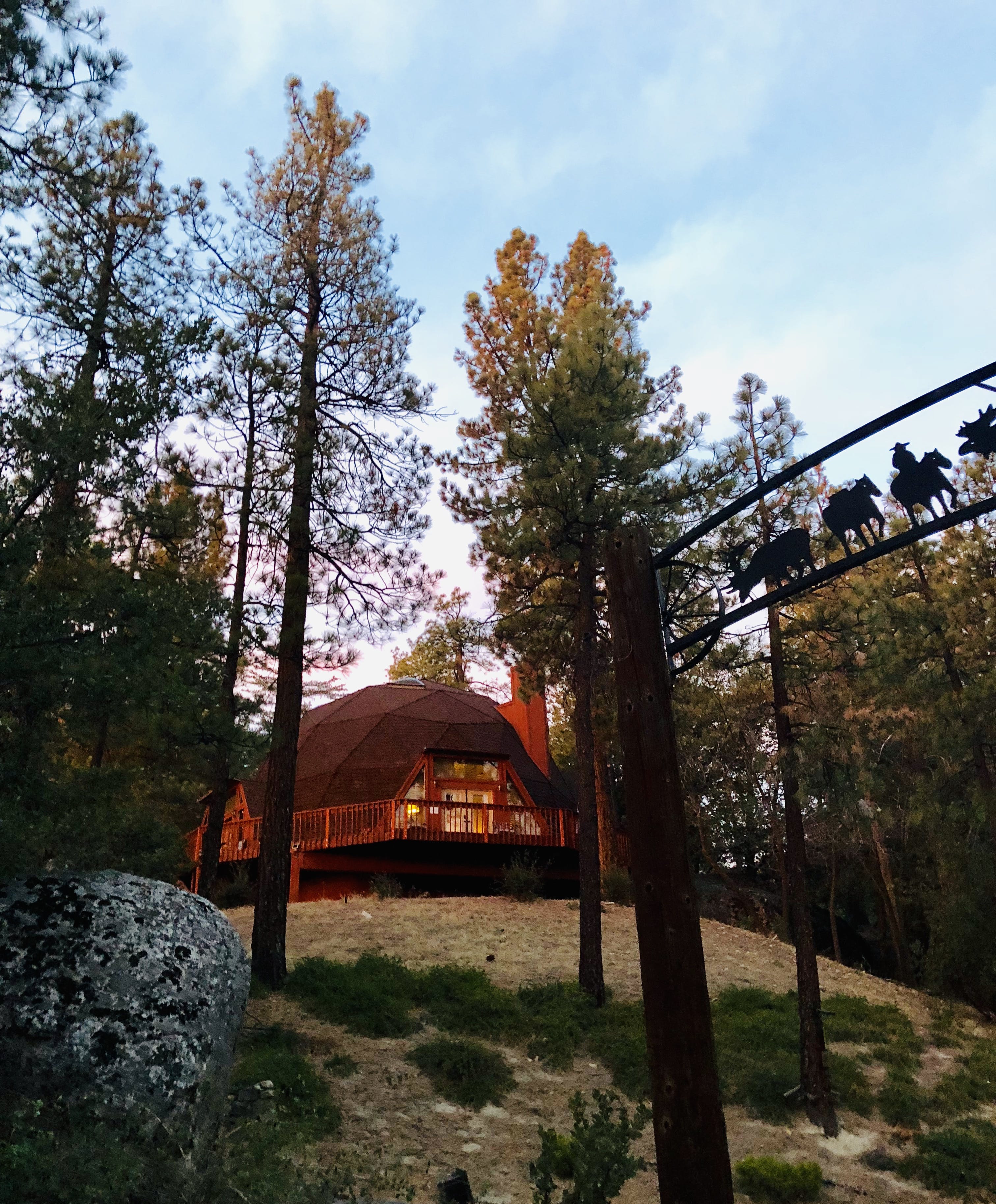 Cabin Harmattan Tahquitz Palm Springs: Luxury 3-Bedroom Cabin with Spa Sauna, Palm Springs