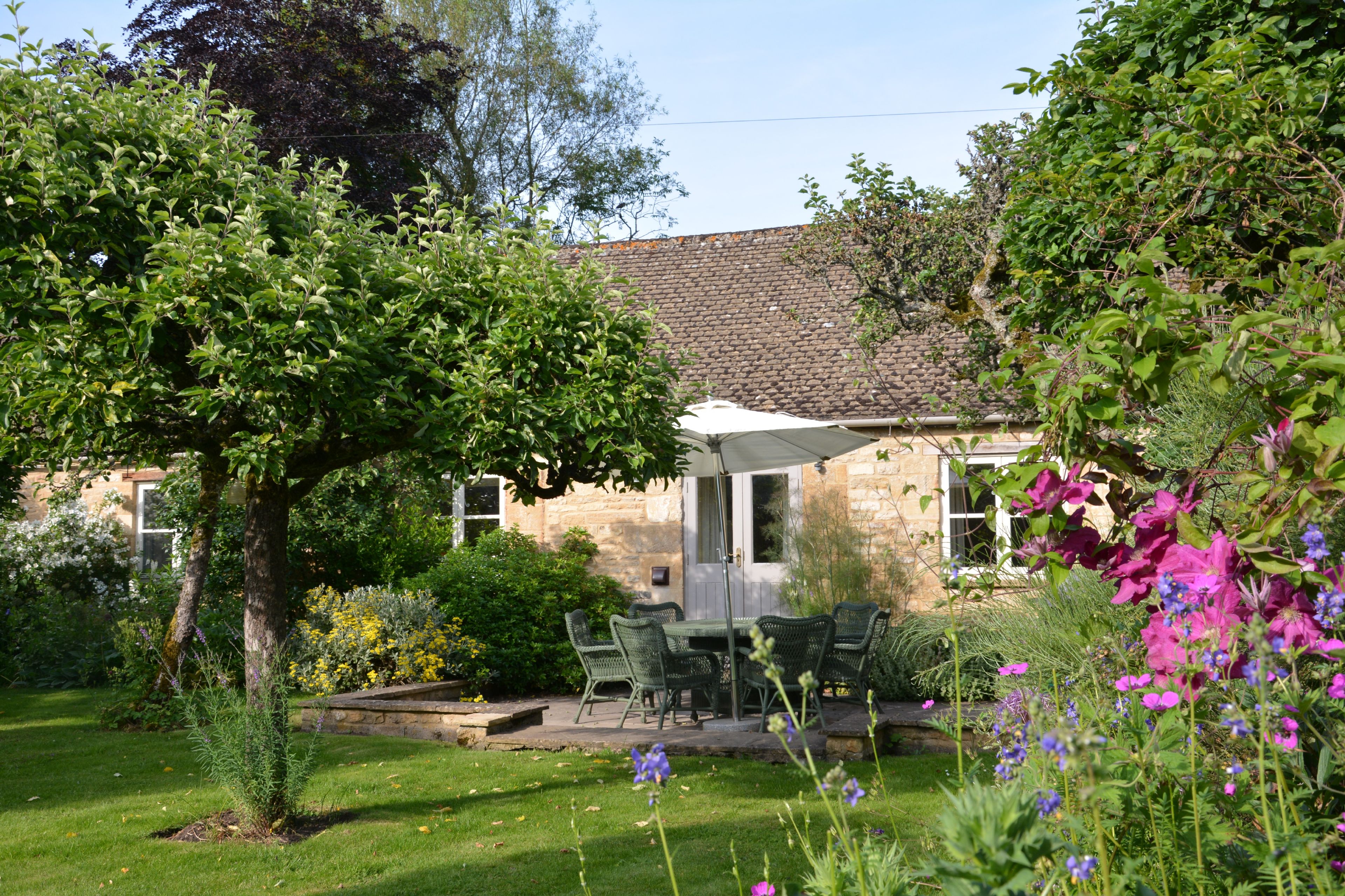 Cottage Helm Frairsford Chipping Norton: Luxury 3-Bedroom Cottage with Indoor Pool and Spa, Chipping Norton, Oxfordshire
