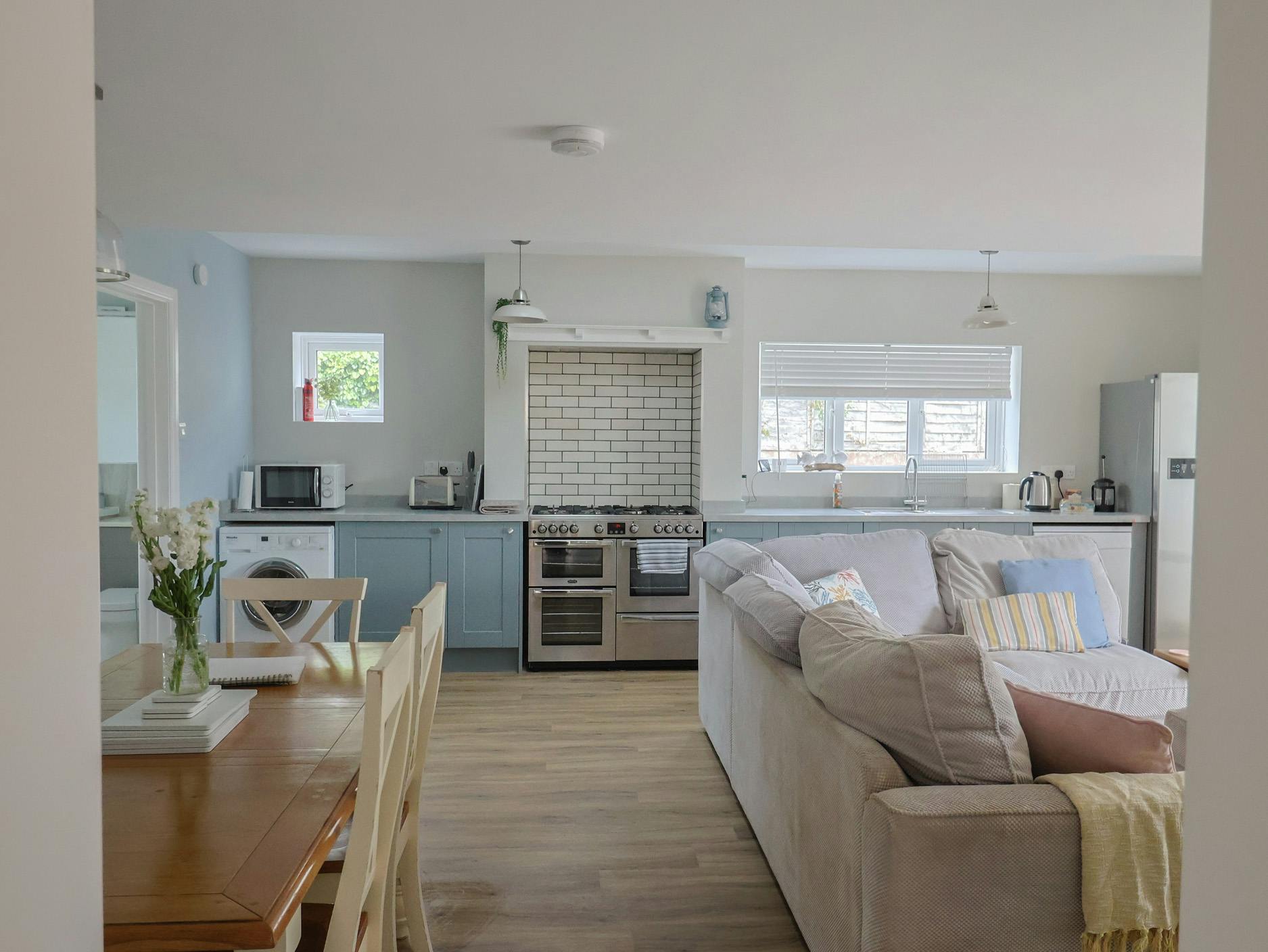 Cottage Helm Heather Broadmayne: Luxury 3-Bedroom Villa with Hot Tub and Countryside Views, Dorset