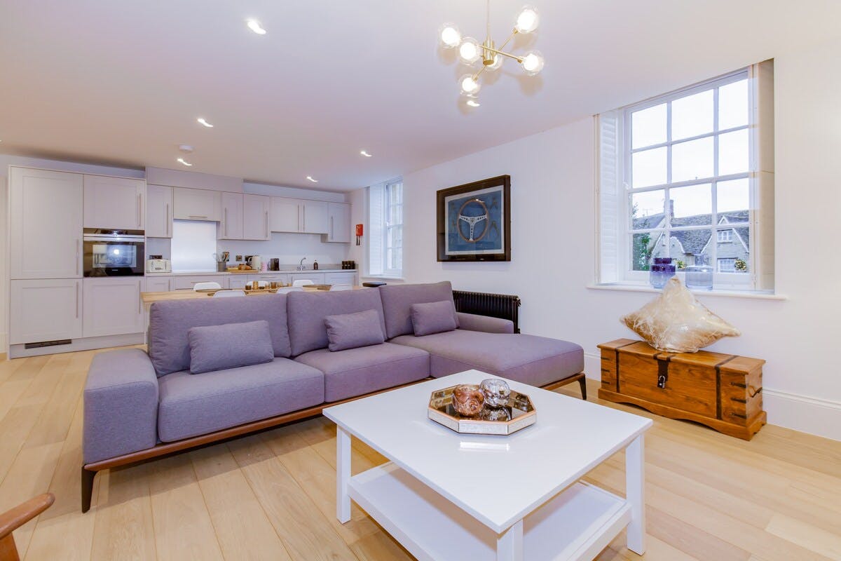 Cottage Helm Rowan Woodstock: Charming 3-Bedroom Holiday Cottage with Spa and Parking, Oxfordshire