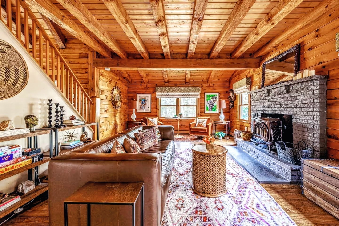 Cottage Helm Shaupeneak Kingston: Romantic 2-Bedroom Villa with Spa and Air Conditioning, Kingston Hudson Valley