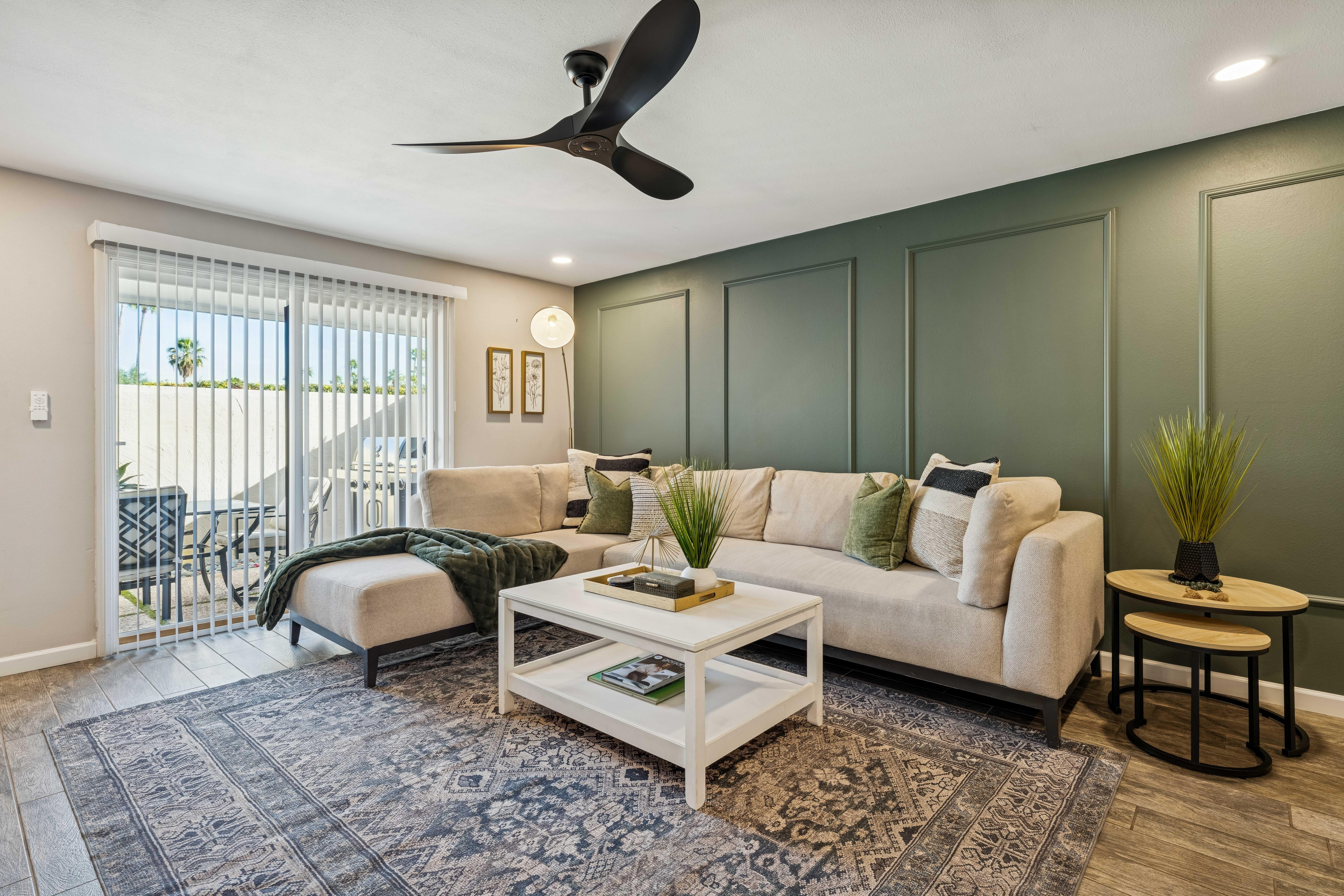 Cottage Safran Pinnacle Phoenix: Luxury 2-Bedroom Villa with Shared Pool and Hot Tub, Scottsdale