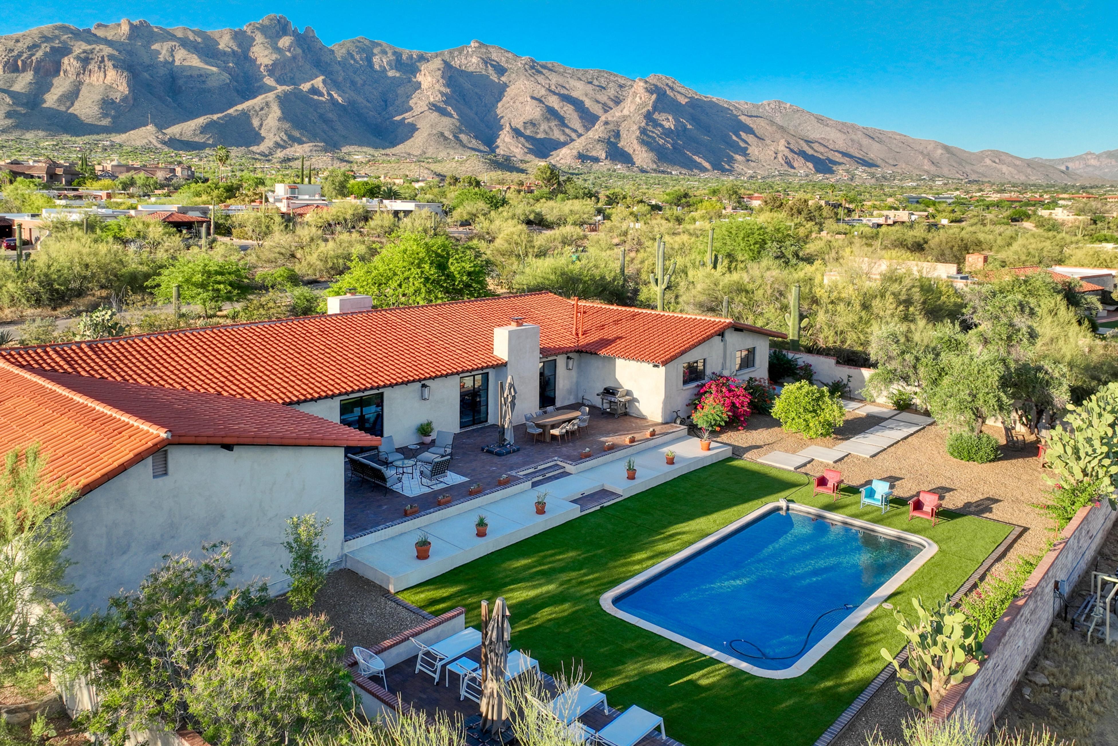 Cottage Safran Romero Tucson: Luxury 3-Bedroom Cottage with Pool and Spa, Pima County Arizona