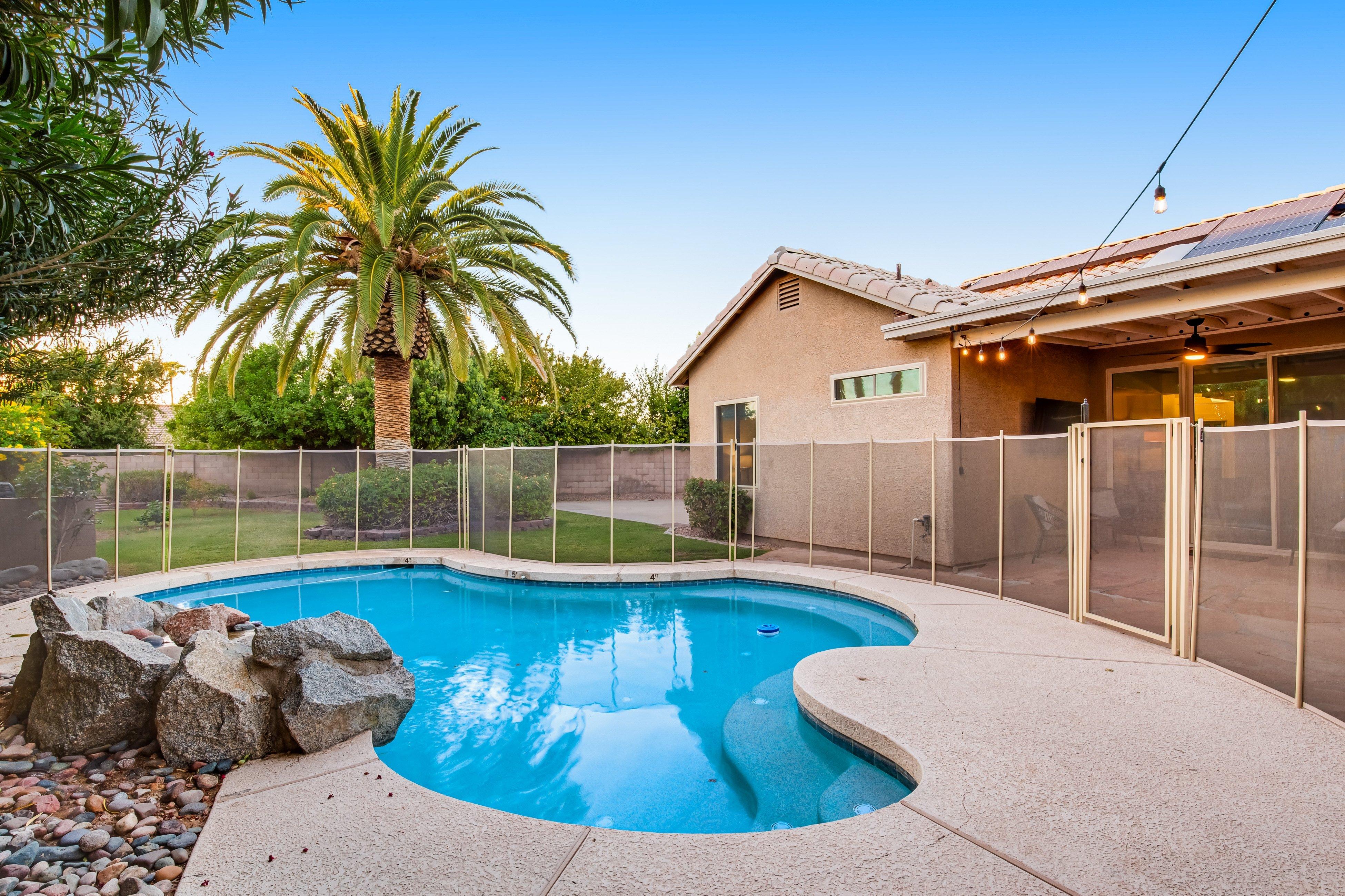 Cottage Zephyr Camelback Phoenix: Luxury 4-Bedroom Villa with Private Pool and Spa, Phoenix Arizona