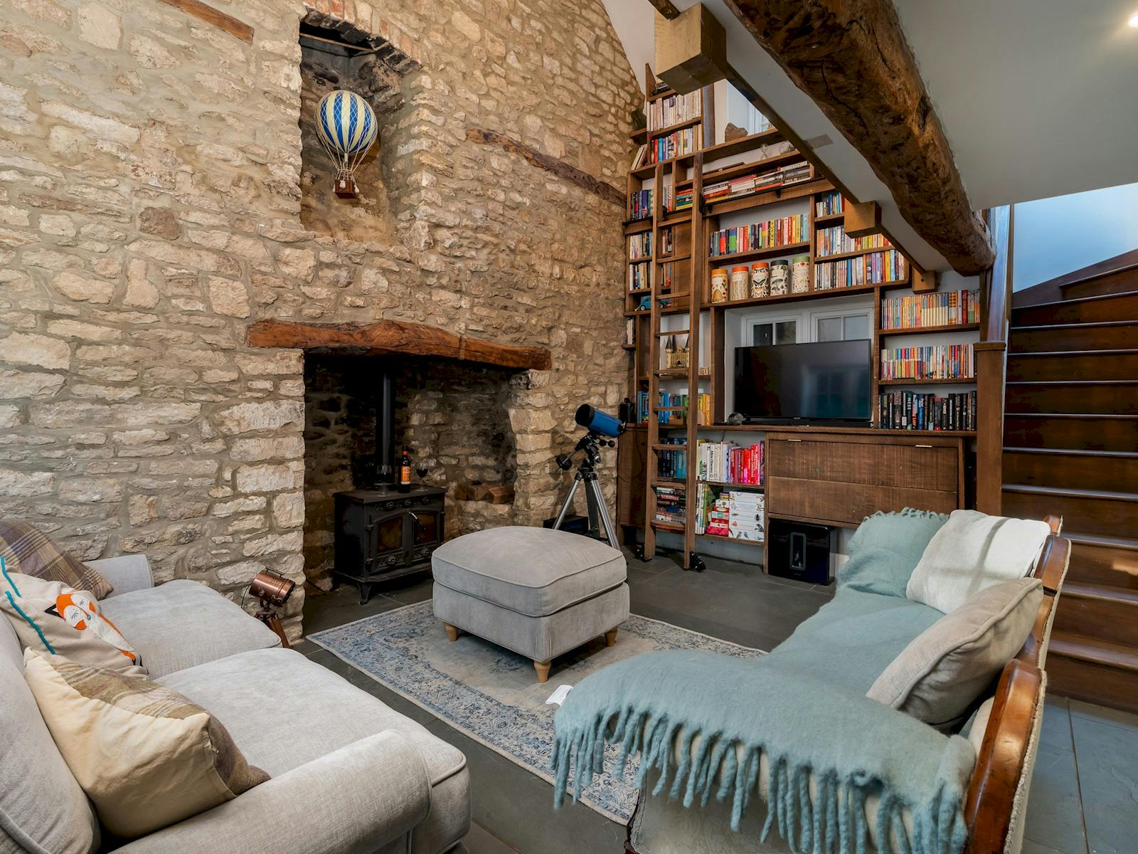 Cottage Zephyr Wytham Eynsham: Luxury 4-Bedroom Cottage with Family-Friendly Features, Oxfordshire