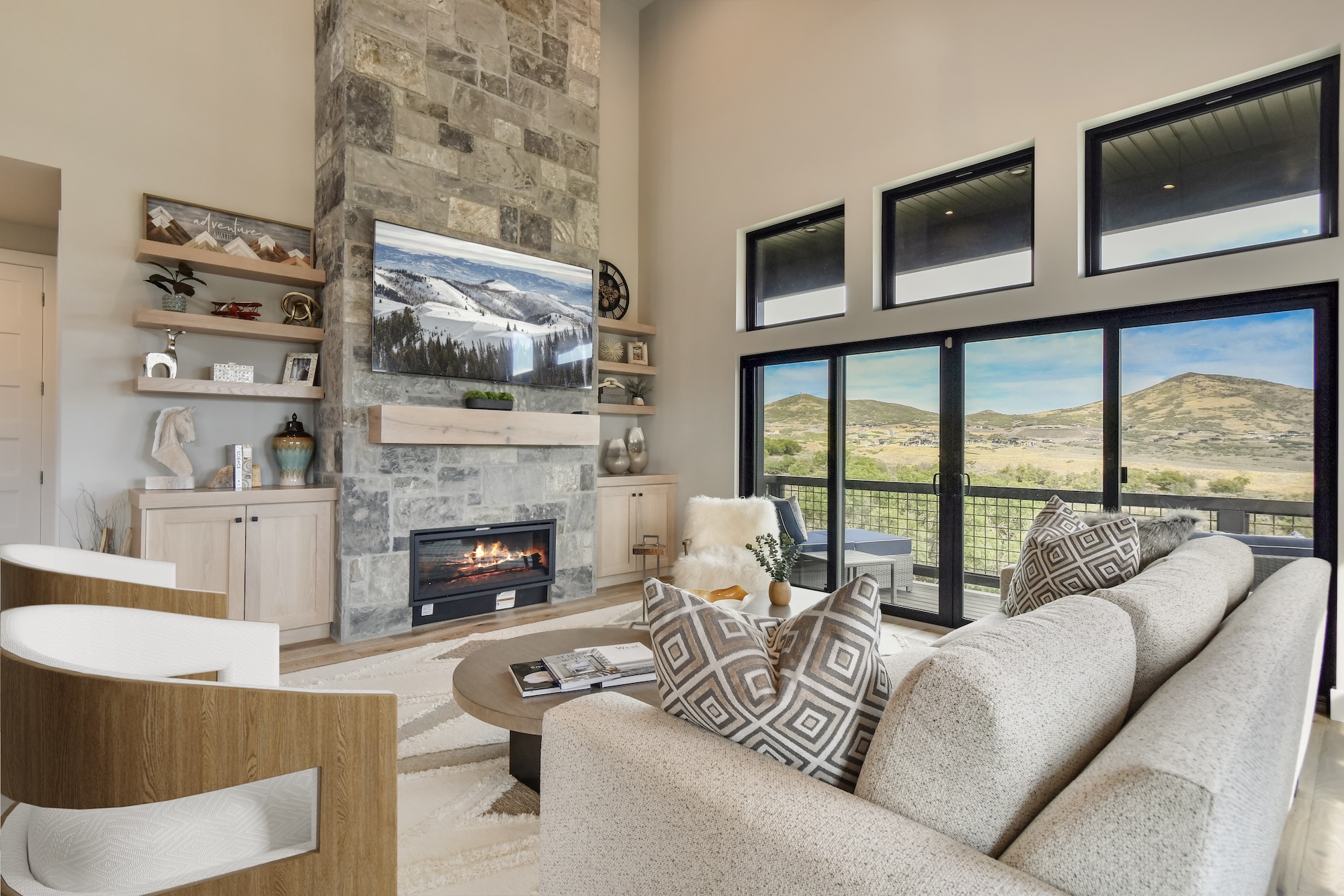 House Boreas Jordanelle Park City: Luxury 5-Bedroom House with Spa and Fireplace, Park City