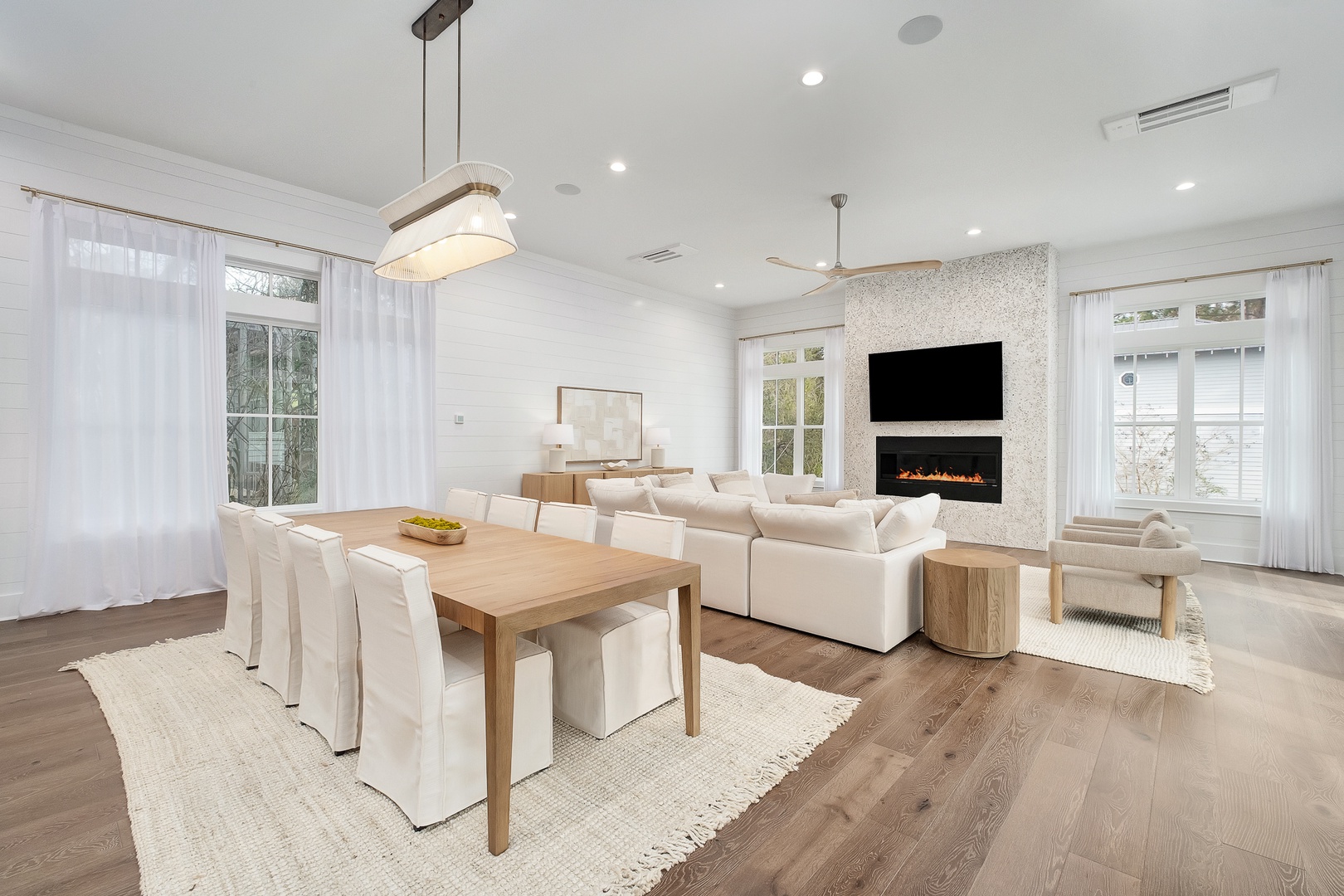 House Chrysos Deer Lake: Luxury 5-Bedroom Villa with Private Pool and Spa, Walton County Florida