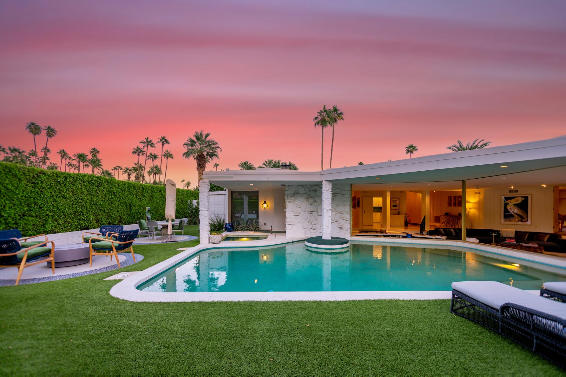 House Chrysos Las Palmas Palm Springs: Luxury 3-Bedroom Villa with Private Pool and Spa, Palm Springs