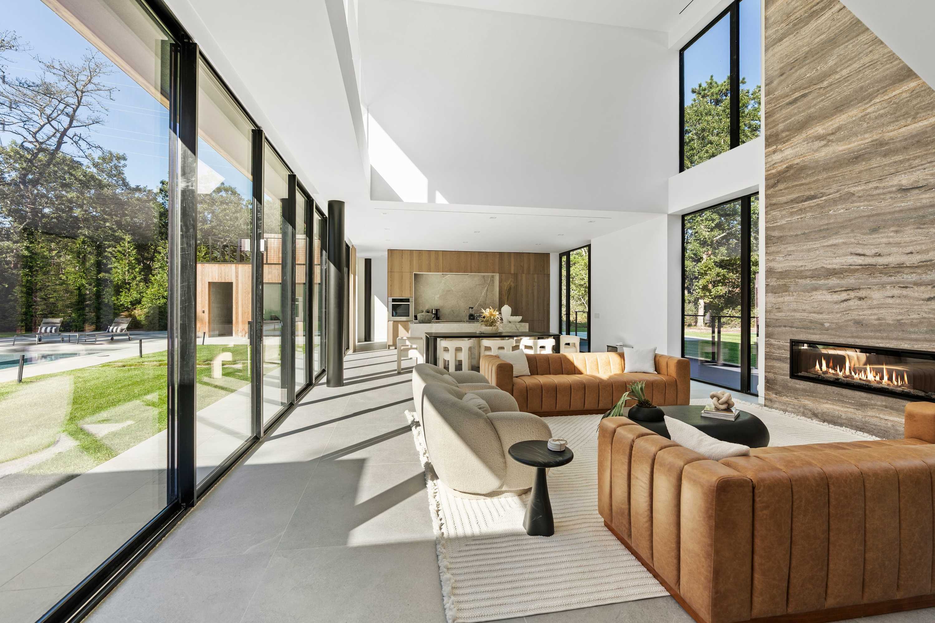 House Chrysos Maidstone Montauk: Spacious 7-Bedroom House with Private Pool and Seaview, The Hamptons